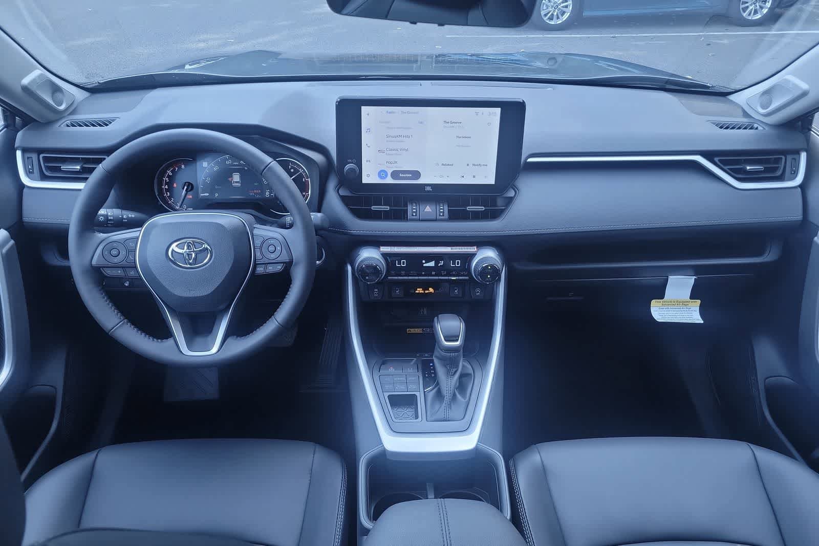 Thumbnail: 2025 Toyota RAV4 - 33