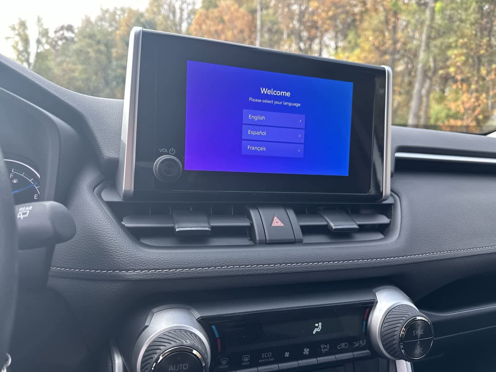 Thumbnail: 2025 Toyota RAV4 - 19