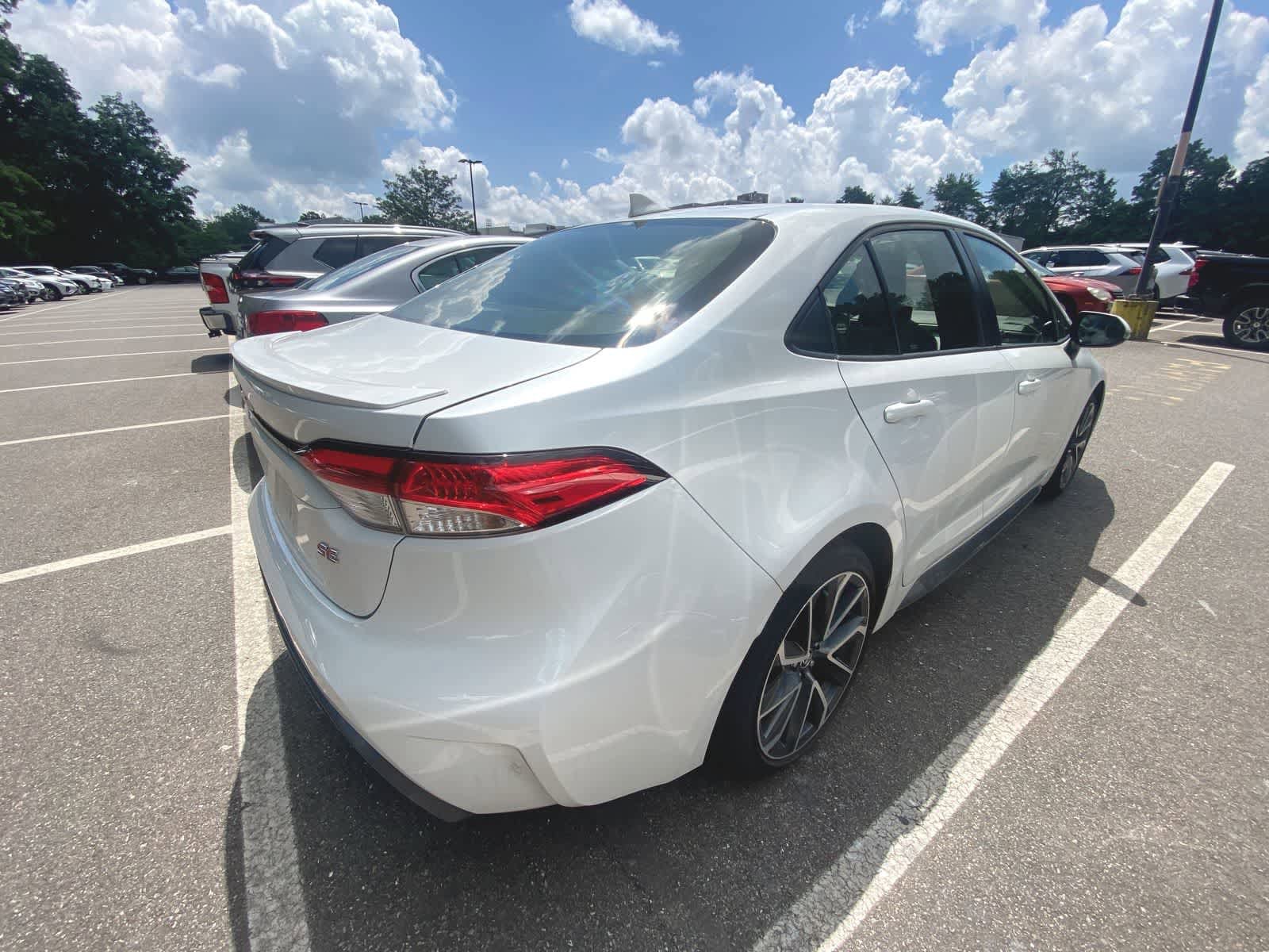 Thumbnail: 2022 Toyota Corolla - 7