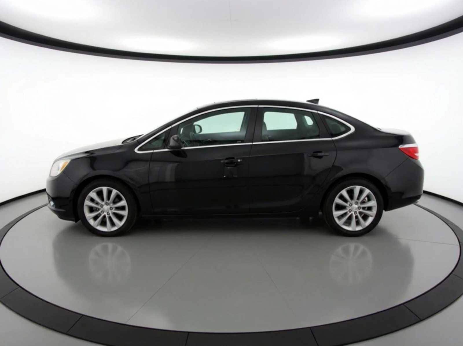 Thumbnail: 2012 Buick Verano - 6