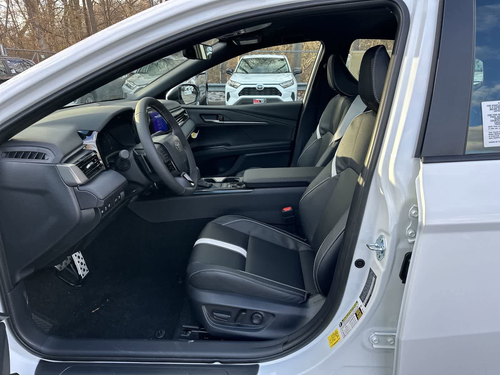 Thumbnail: 2026 Toyota Camry - 32