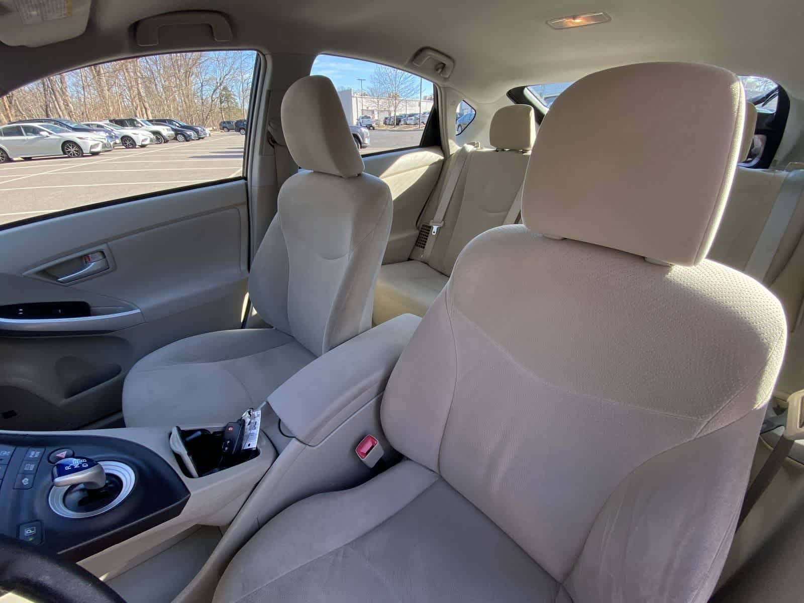 Thumbnail: 2011 Toyota Prius - 22