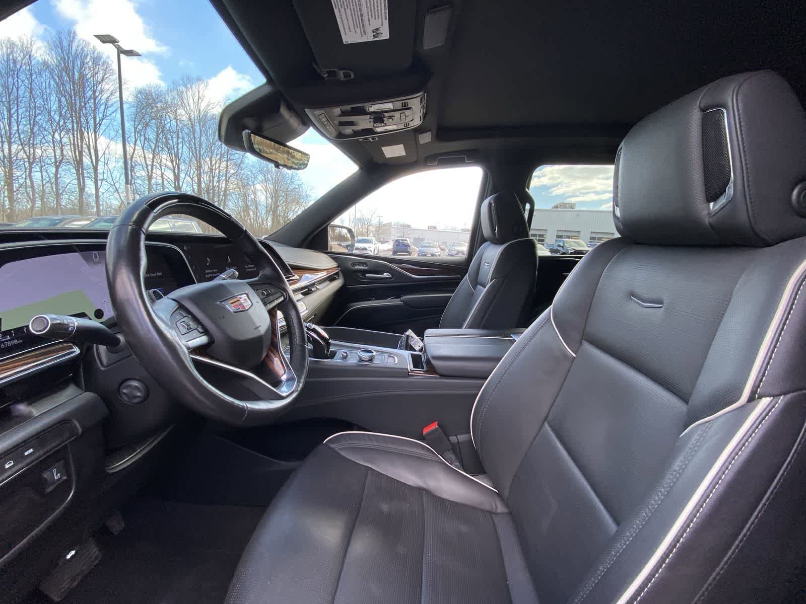 Thumbnail: 2023 Cadillac Escalade - 21