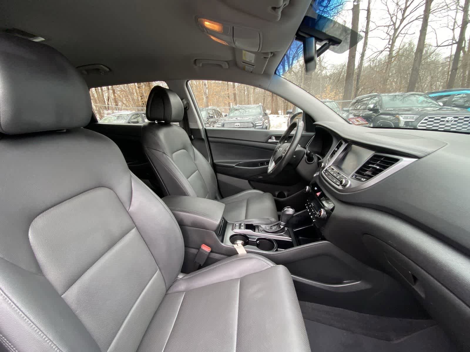 Thumbnail: 2017 Hyundai Tucson - 23