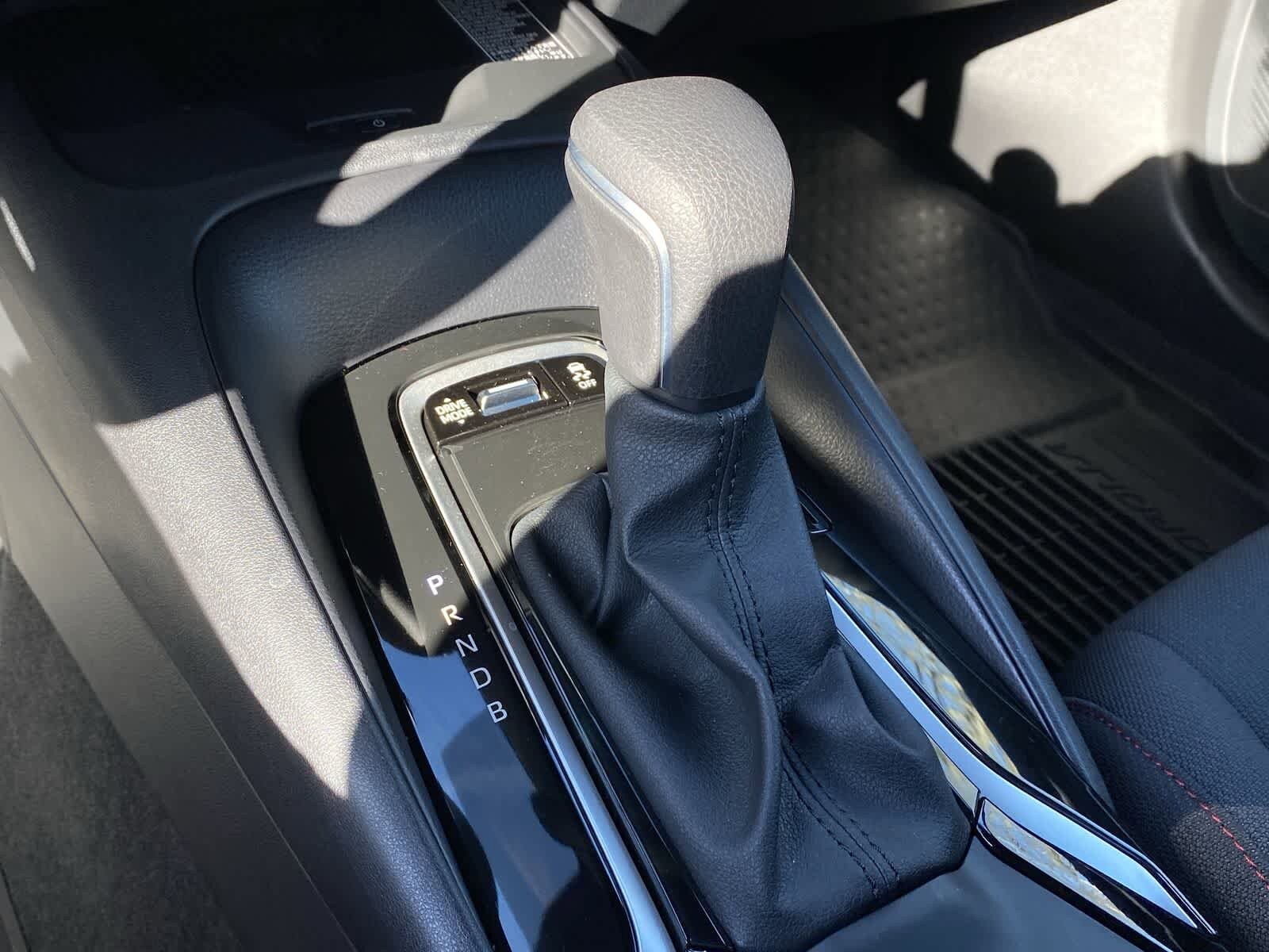 Thumbnail: 2025 Toyota Corolla - 36