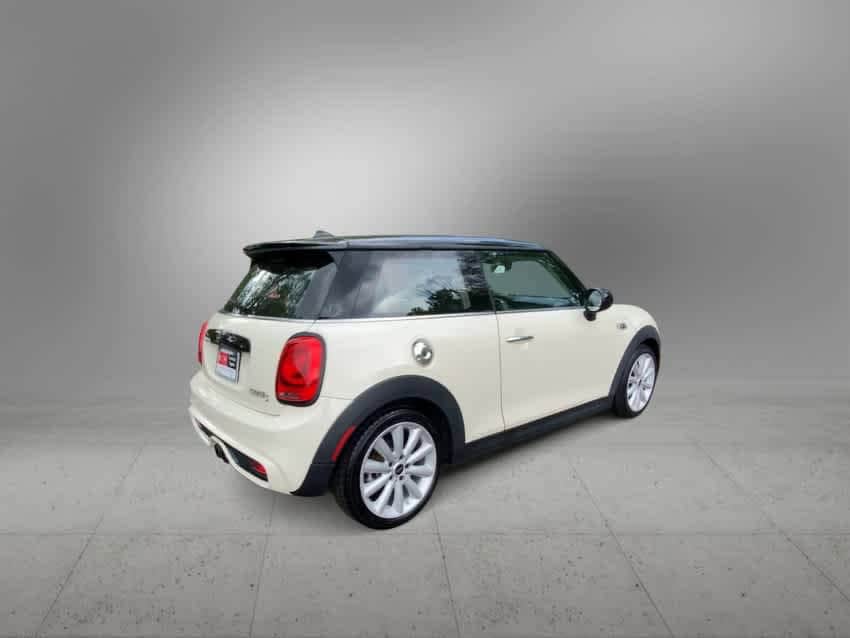 2016 MINI Cooper Hardtop S 8