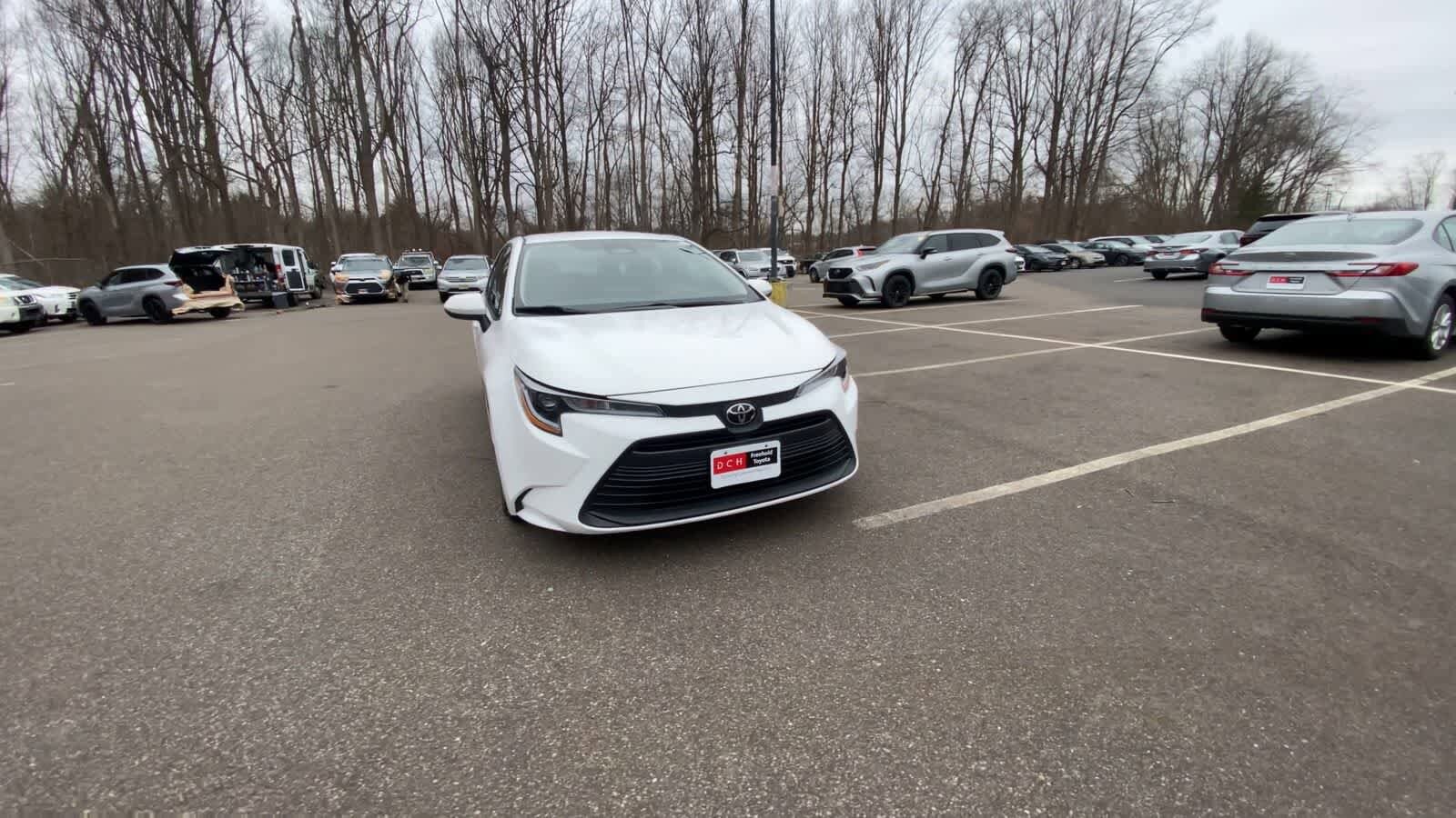 Thumbnail: 2025 Toyota Corolla - 8