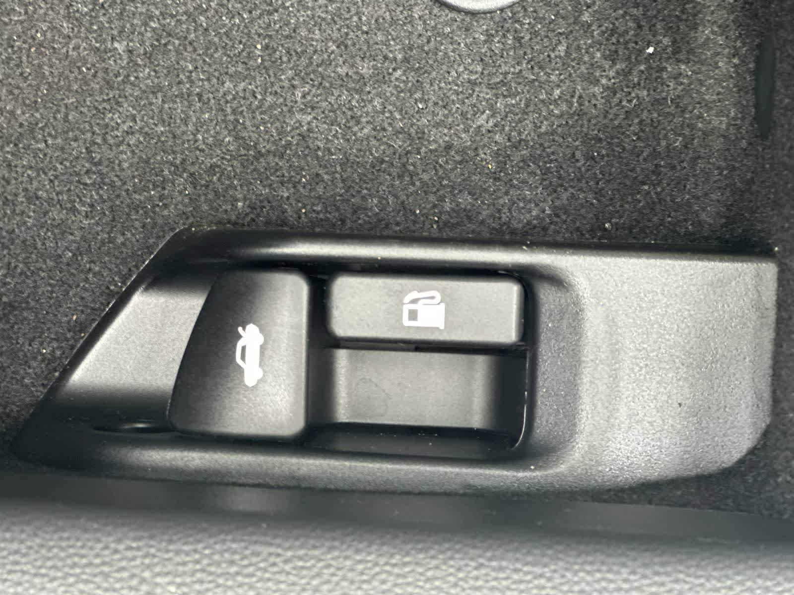 Thumbnail: 2026 Toyota Corolla - 24