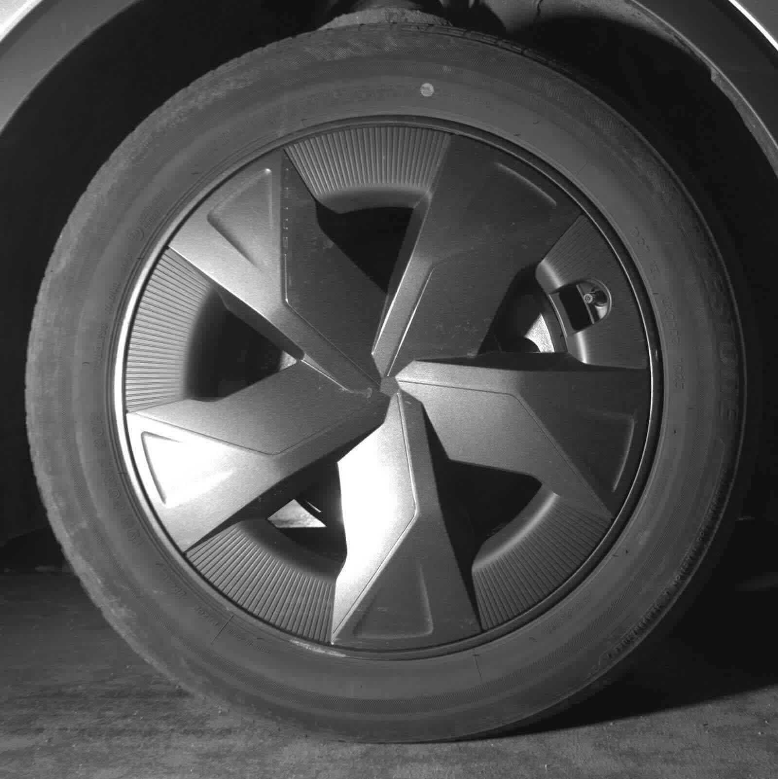 Thumbnail: 2025 Toyota Prius - 10