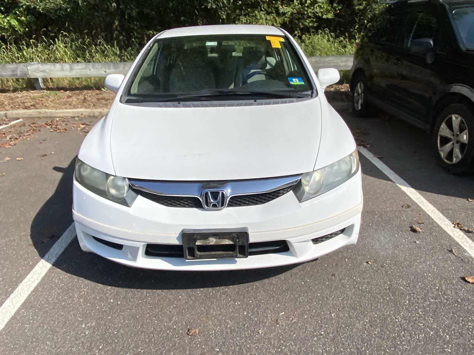 2010 Honda Civic LX photo 2
