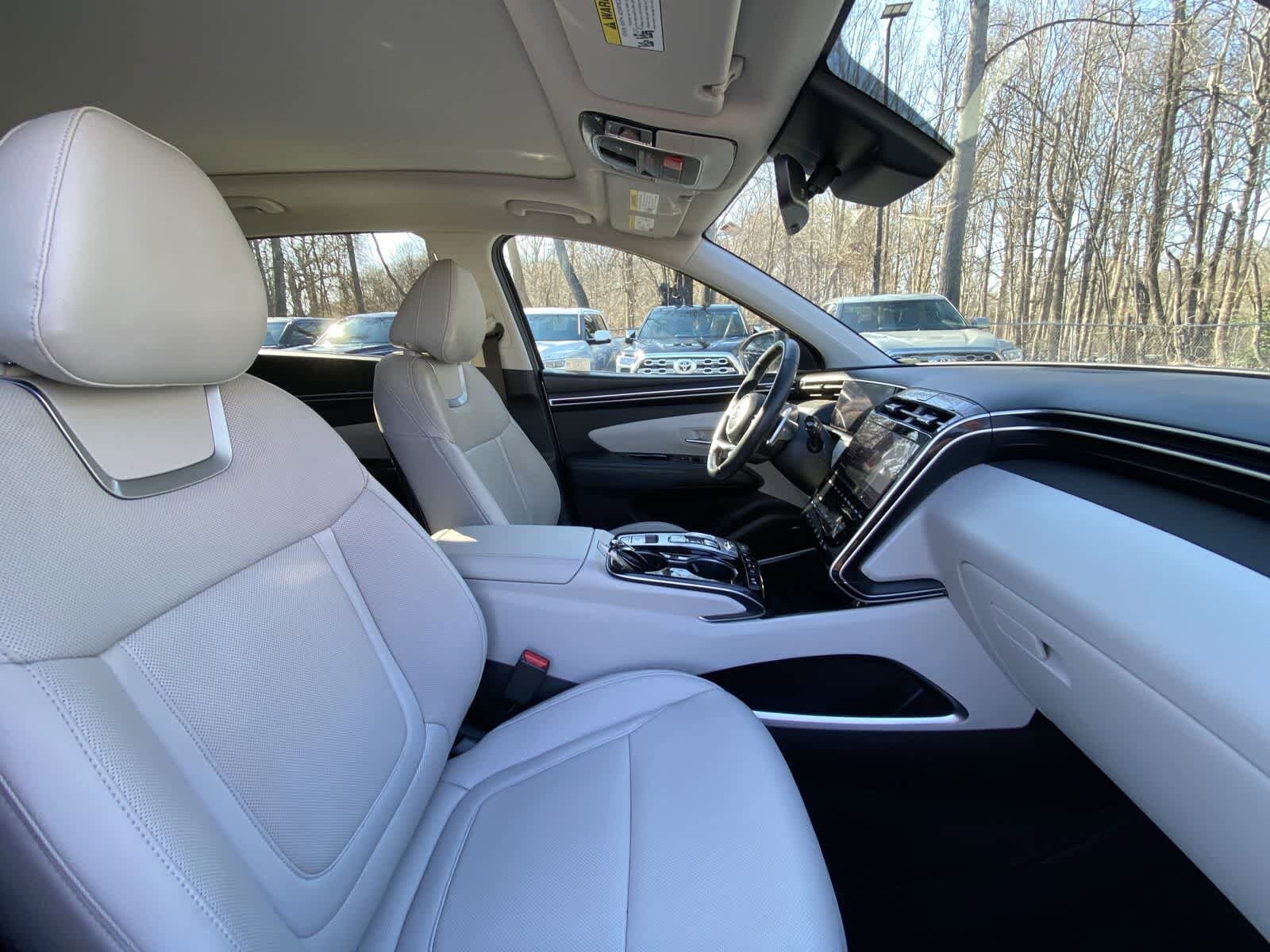 Thumbnail: 2023 Hyundai Tucson - 24