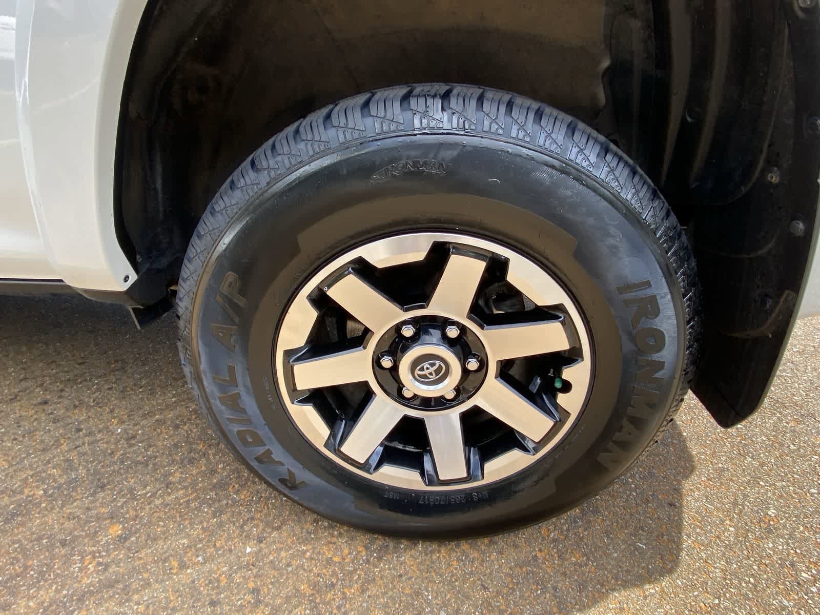 Thumbnail: 2024 Toyota 4Runner - 11