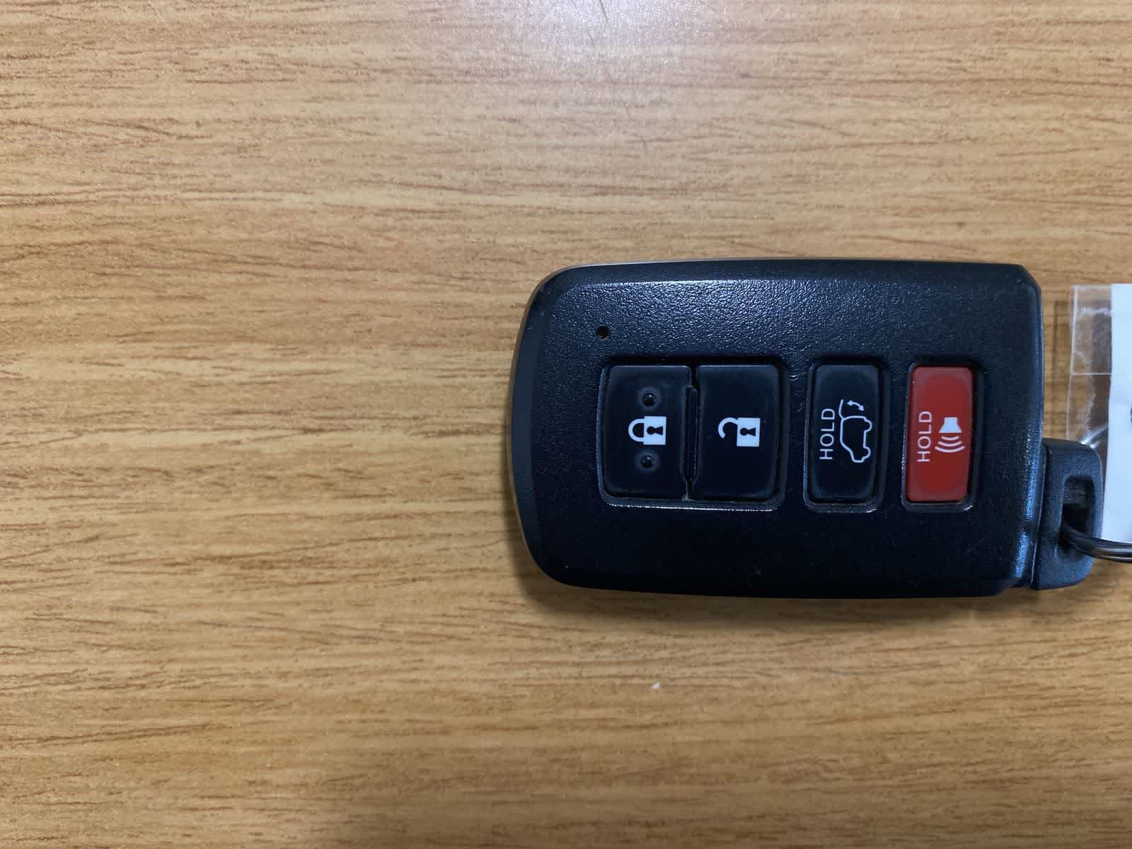 Thumbnail: 2016 Toyota Highlander - 41