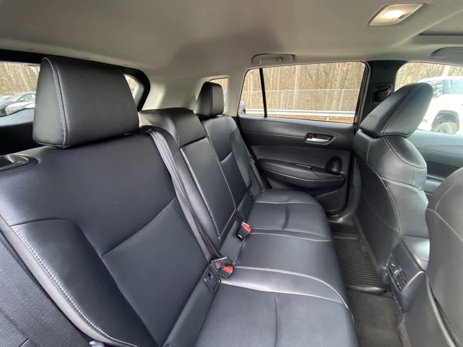 Thumbnail: 2024 Toyota Corolla Cross - 24