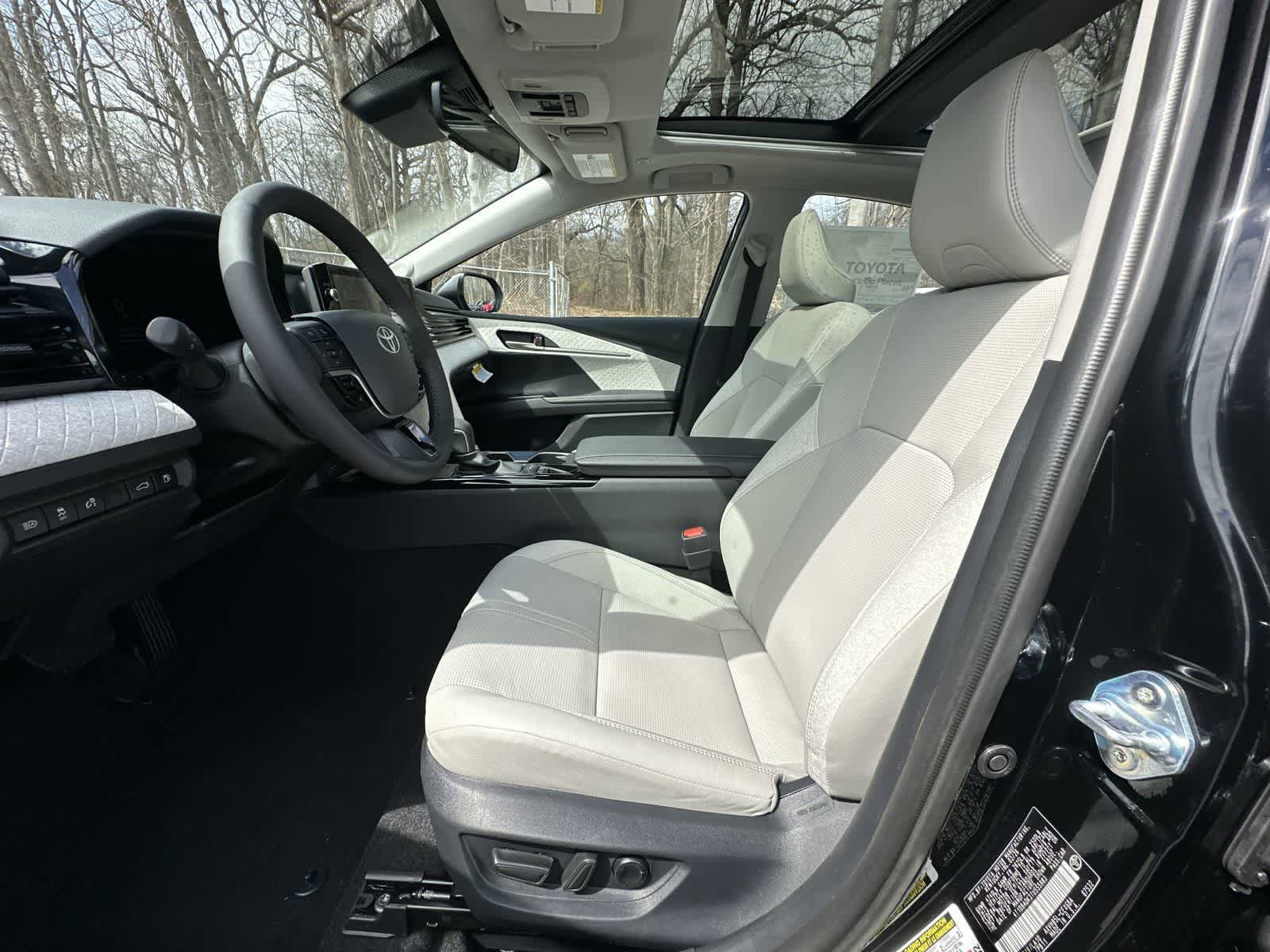 Thumbnail: 2026 Toyota Camry - 32