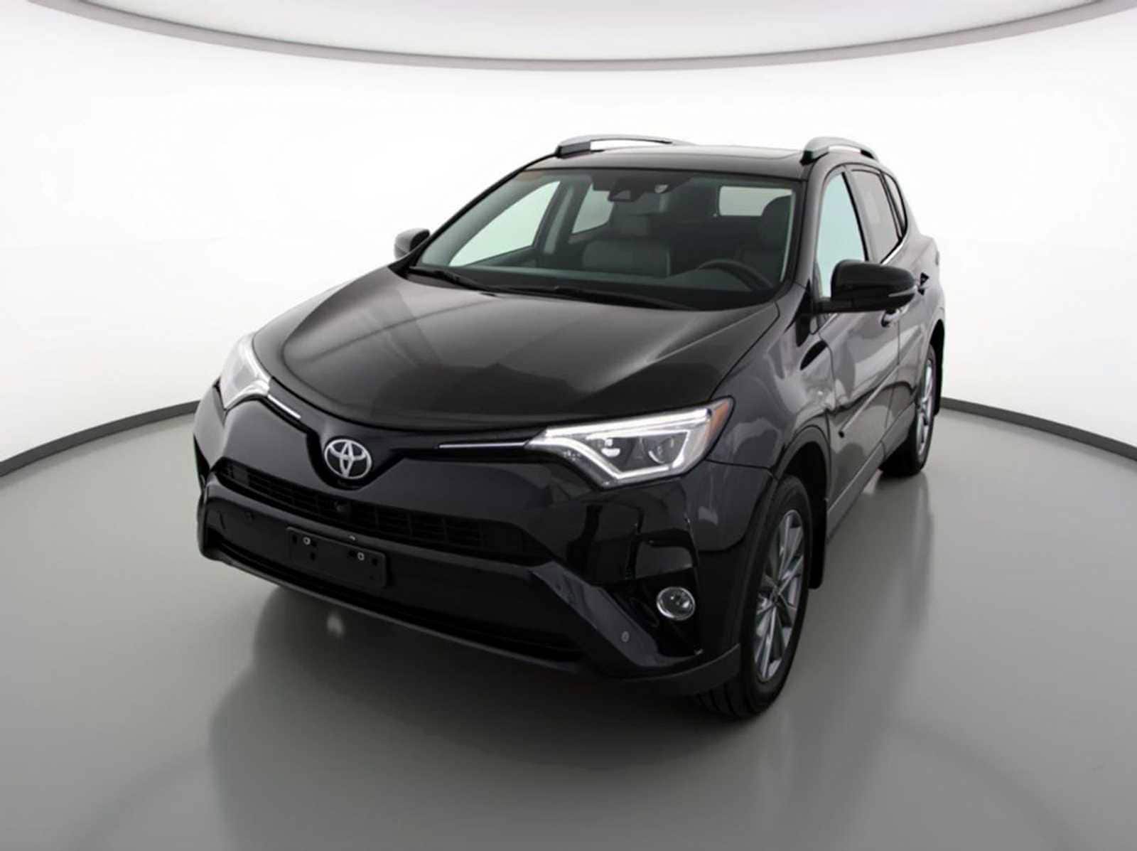 Thumbnail: 2016 Toyota RAV4 - 1