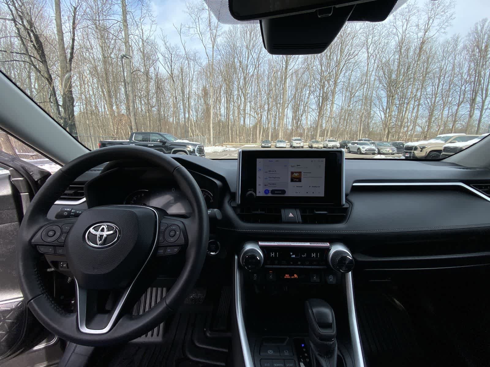 Thumbnail: 2024 Toyota RAV4 - 18