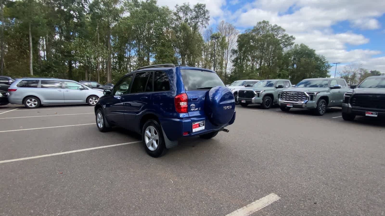 Thumbnail: 2004 Toyota RAV4 - 6