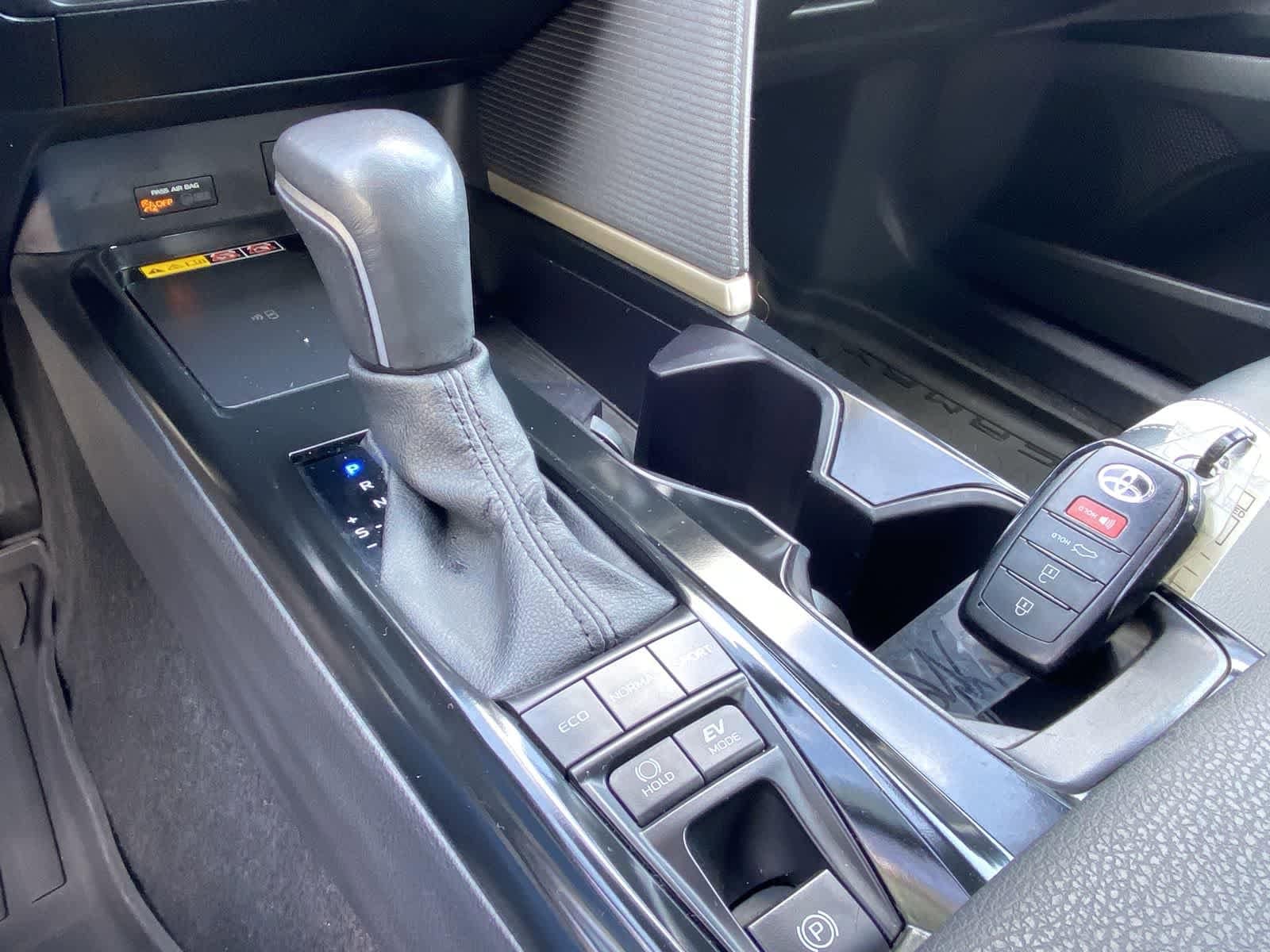 Thumbnail: 2025 Toyota Camry - 31