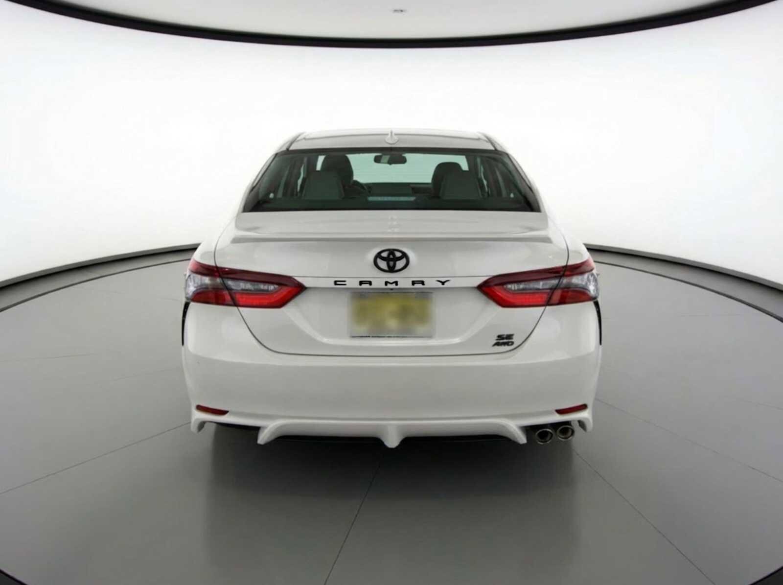 Thumbnail: 2023 Toyota Camry - 8