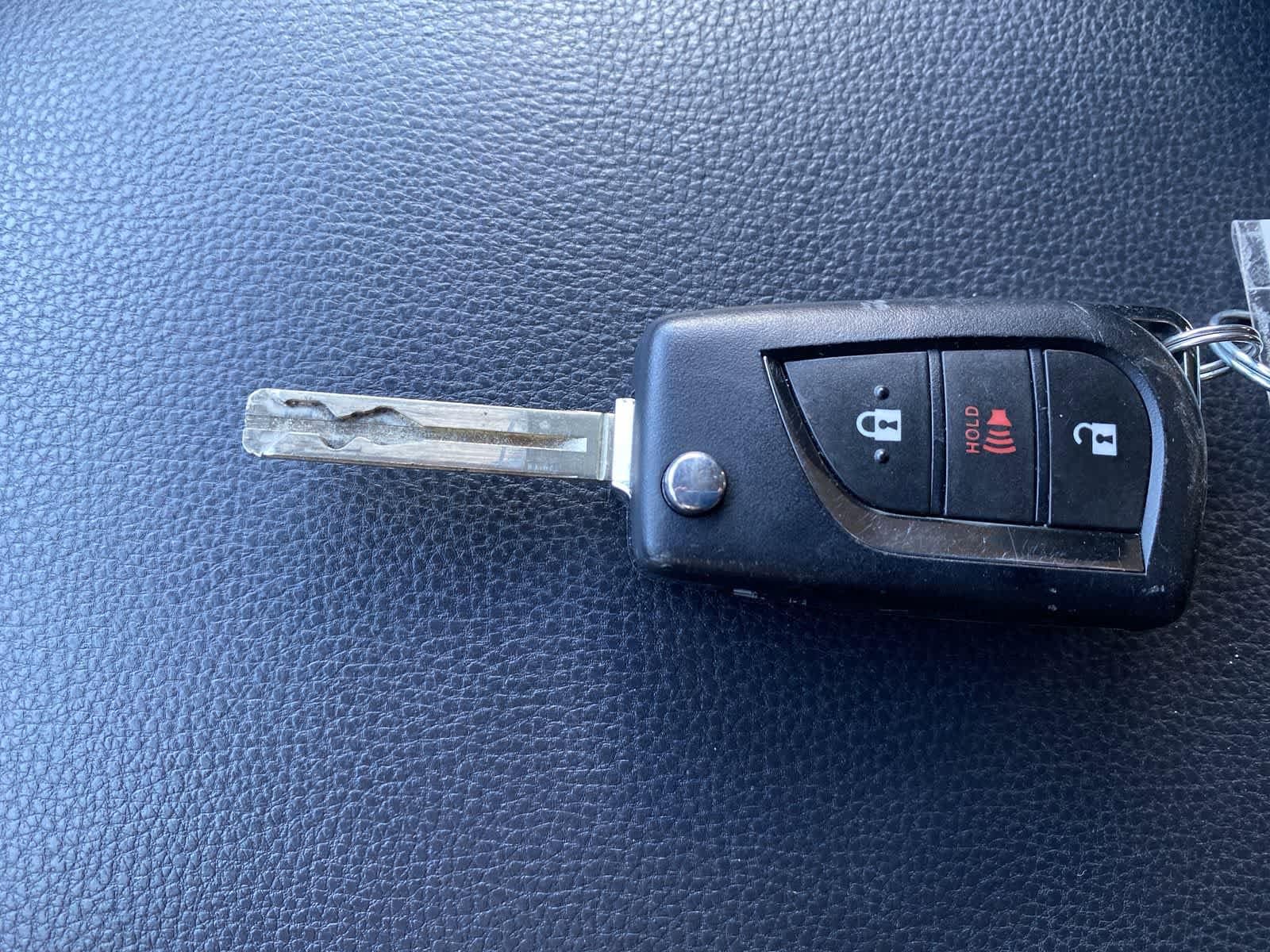 Thumbnail: 2025 Toyota RAV4 - 33