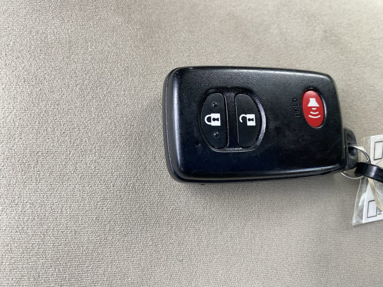 Thumbnail: 2014 Toyota Prius - 31