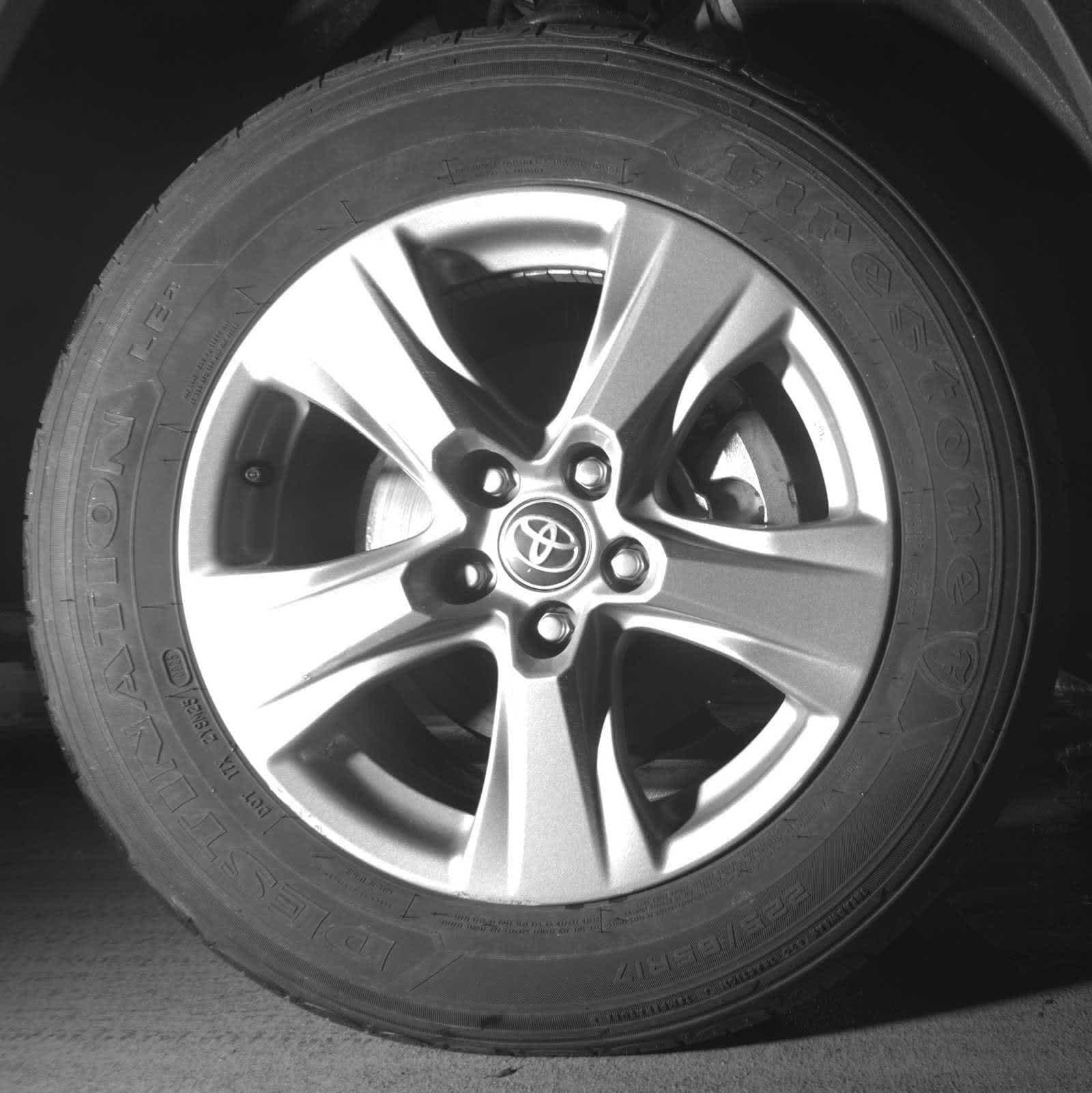 Thumbnail: 2025 Toyota RAV4 - 10