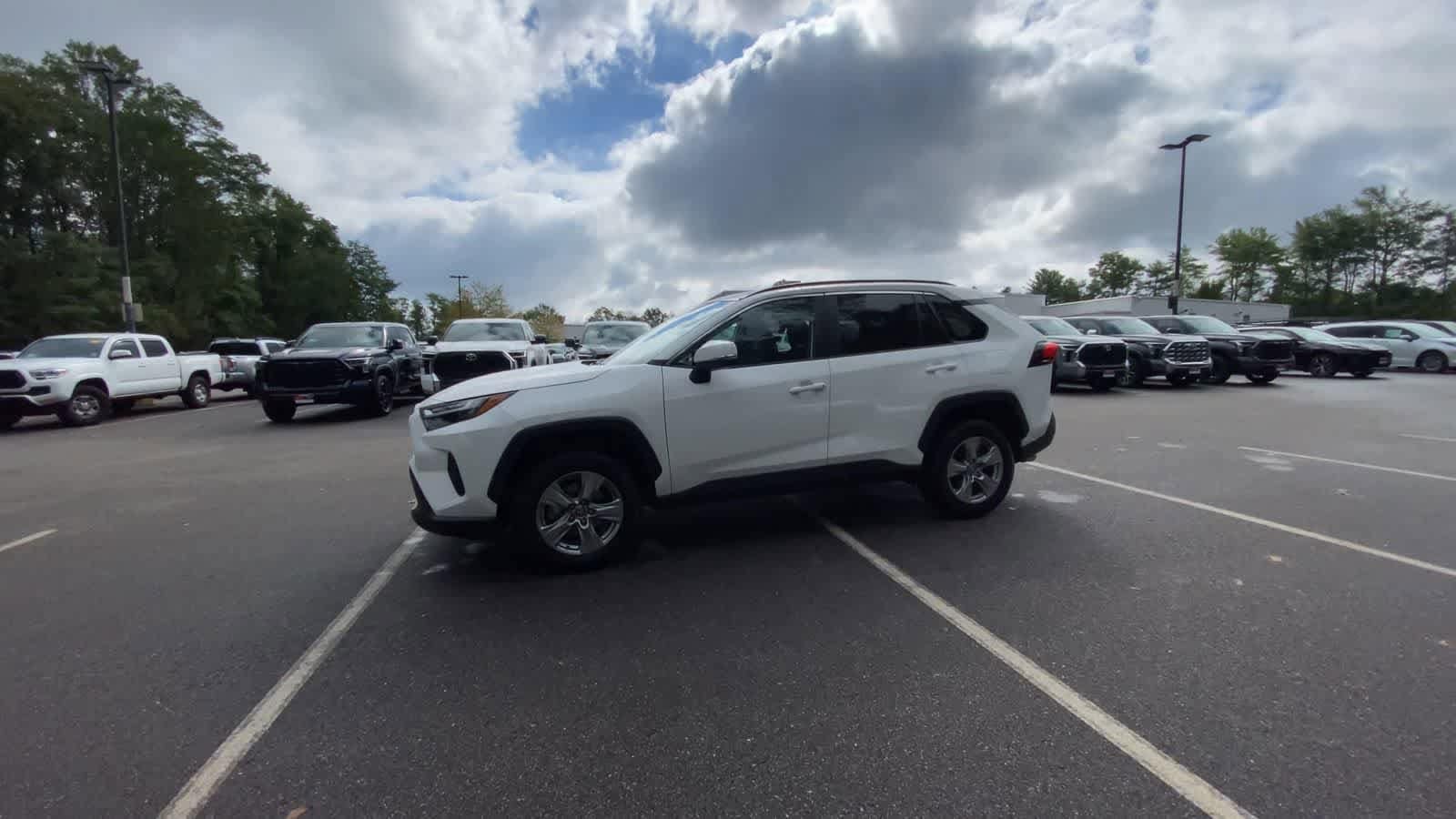Thumbnail: 2024 Toyota RAV4 - 6