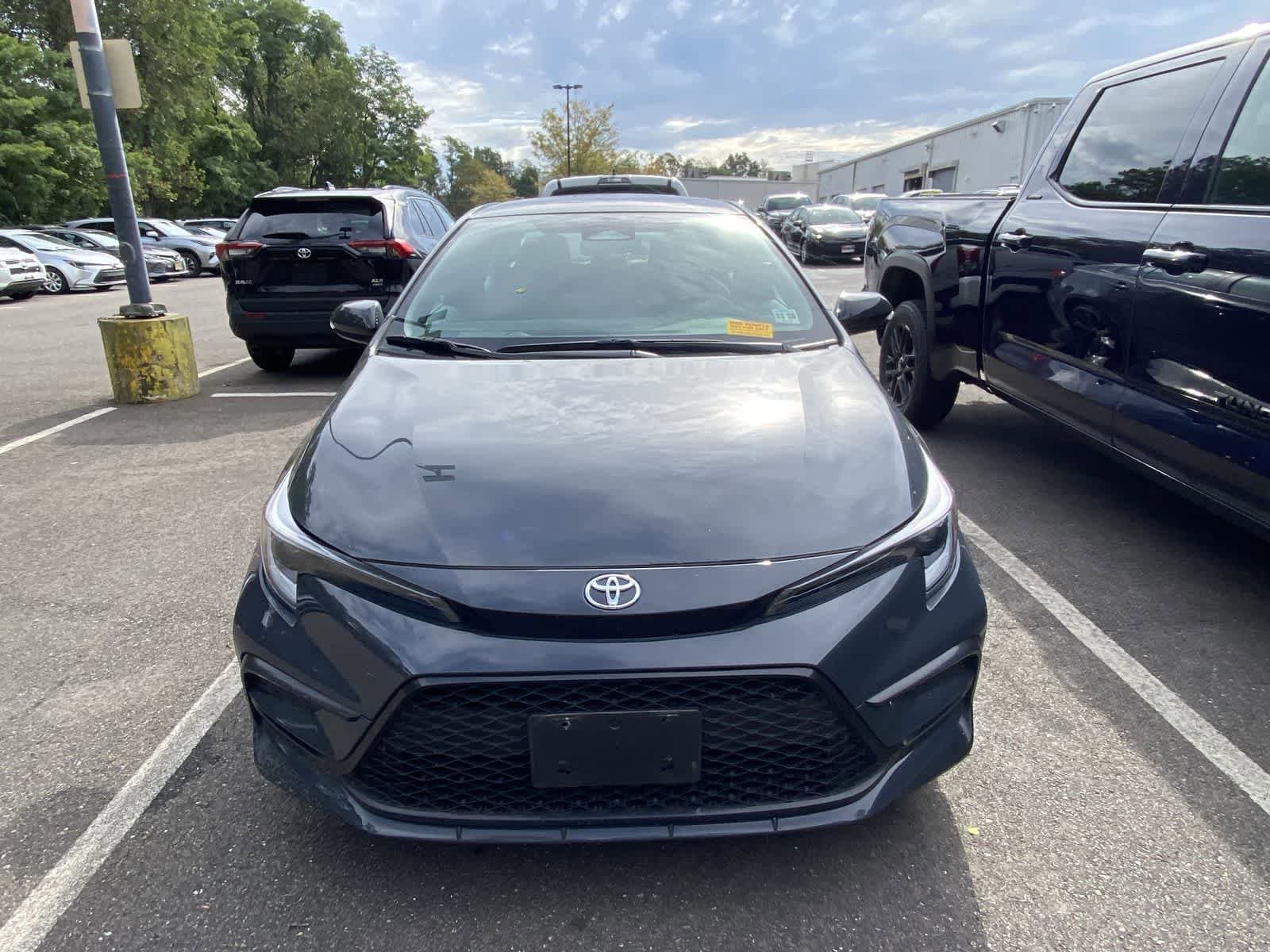 Thumbnail: 2024 Toyota Corolla - 10