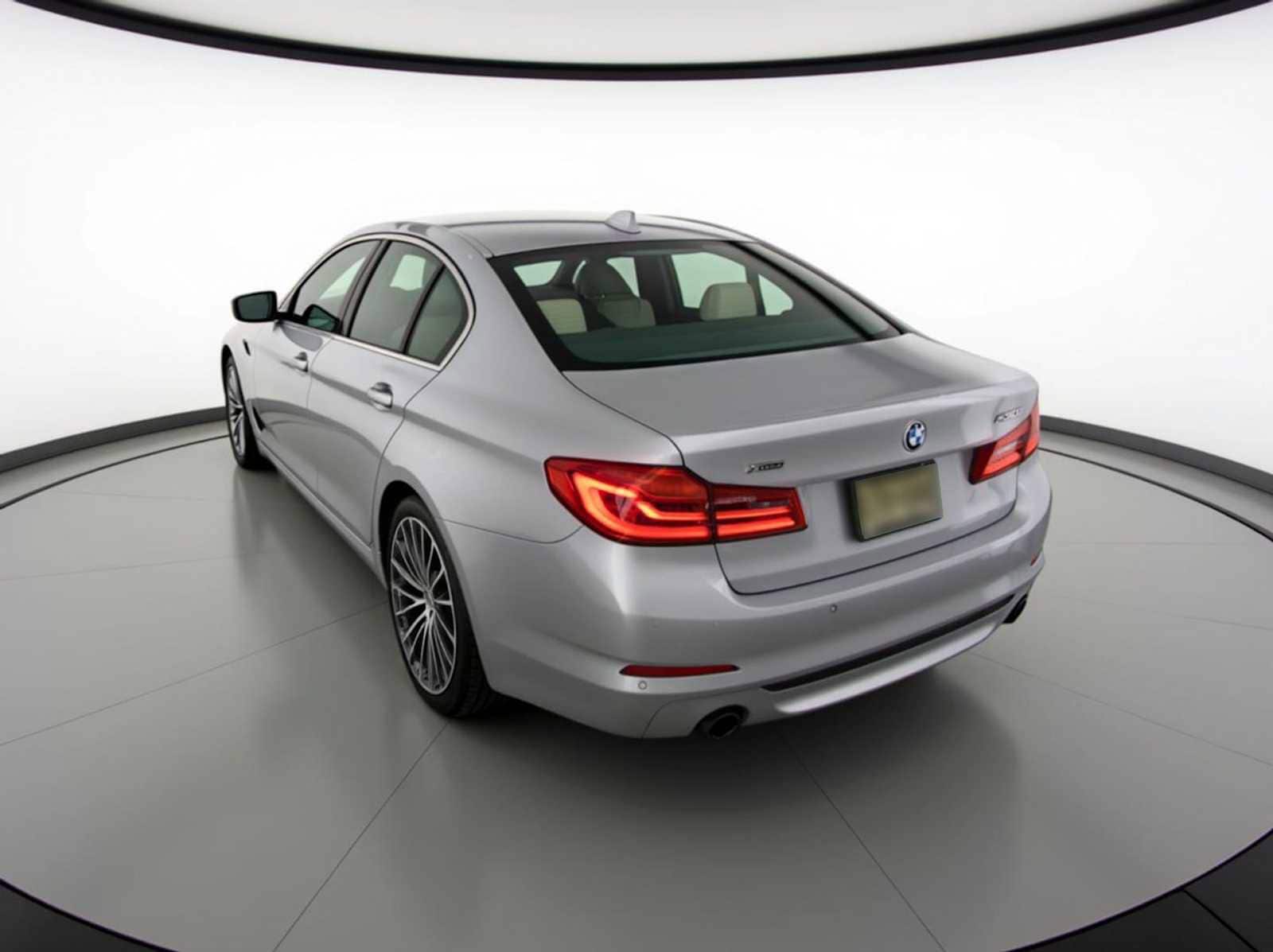 Thumbnail: 2020 BMW 5 Series - 5