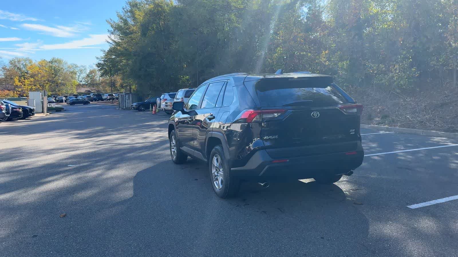 Thumbnail: 2025 Toyota RAV4 - 7