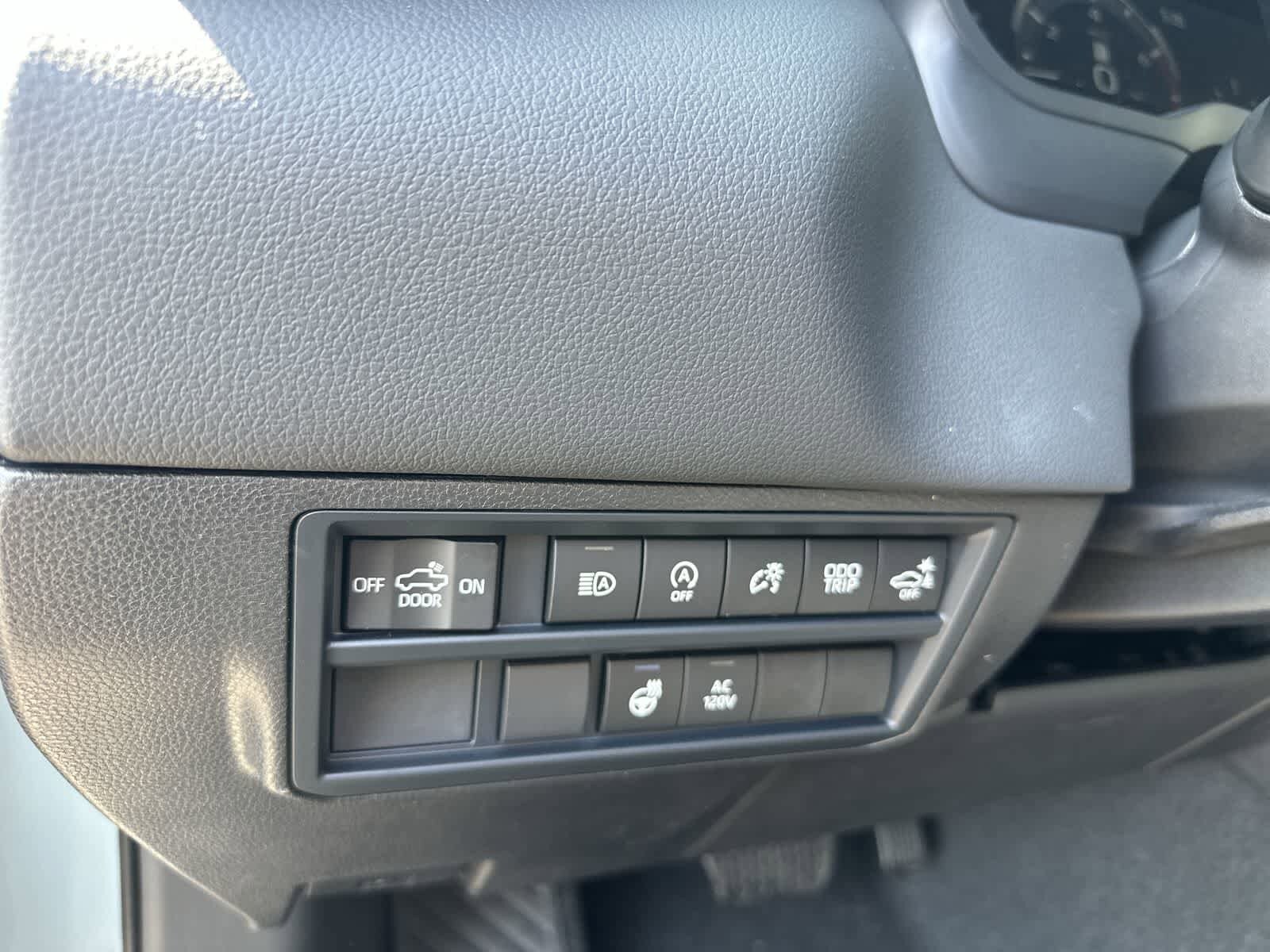 Thumbnail: 2026 Toyota Tundra - 27