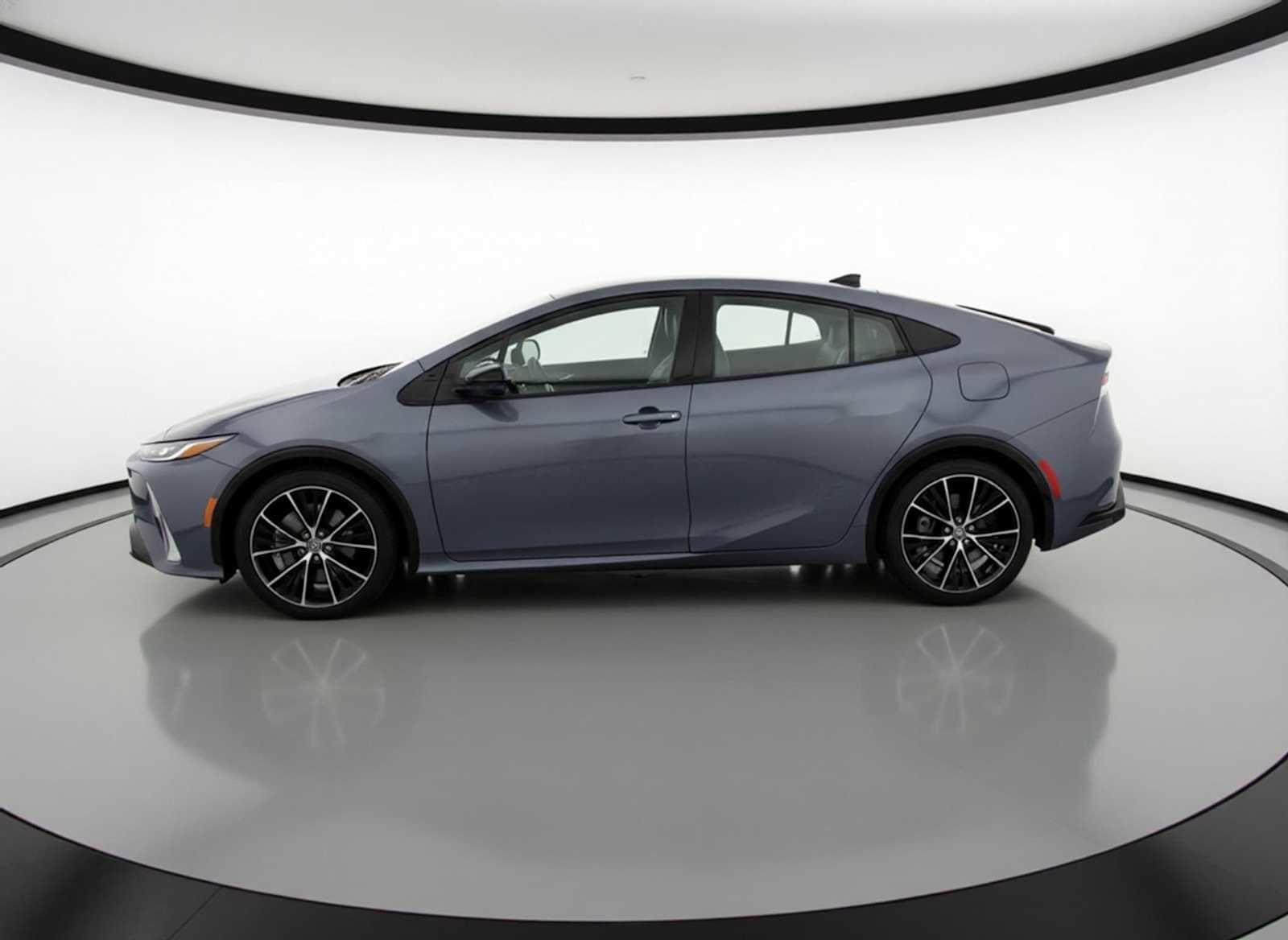 Thumbnail: 2026 Toyota Prius - 4