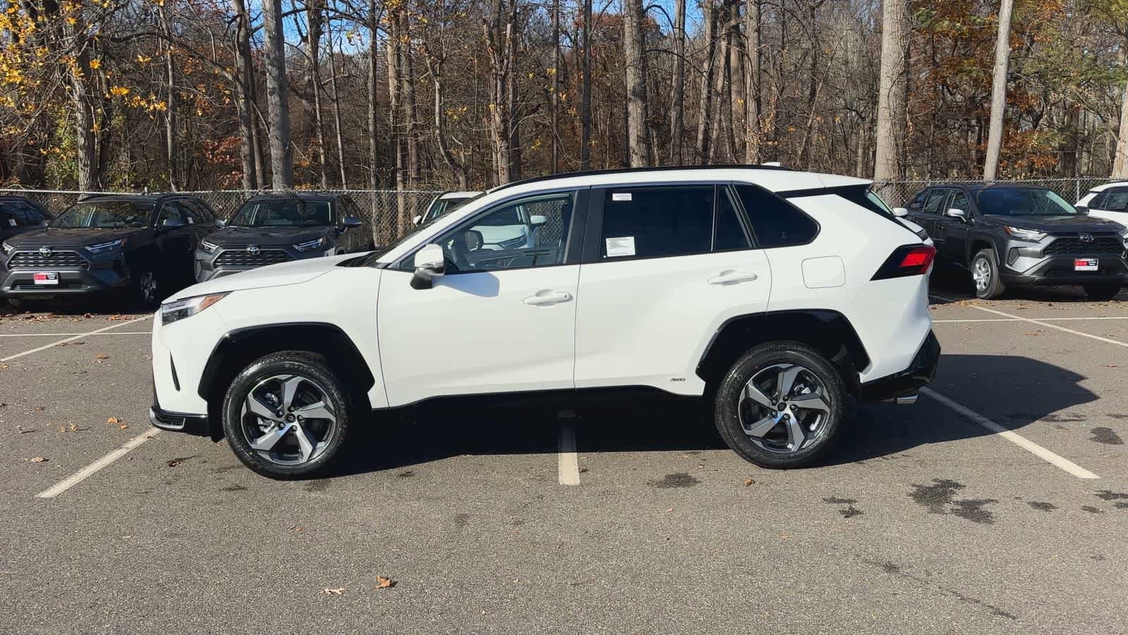 Thumbnail: 2025 Toyota RAV4 - 5