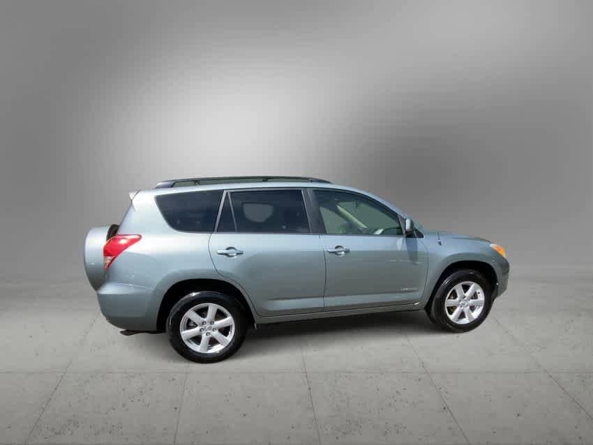 2008 Toyota RAV4 Limited 9