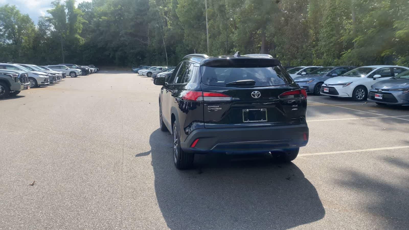 Thumbnail: 2026 Toyota Corolla Cross - 7