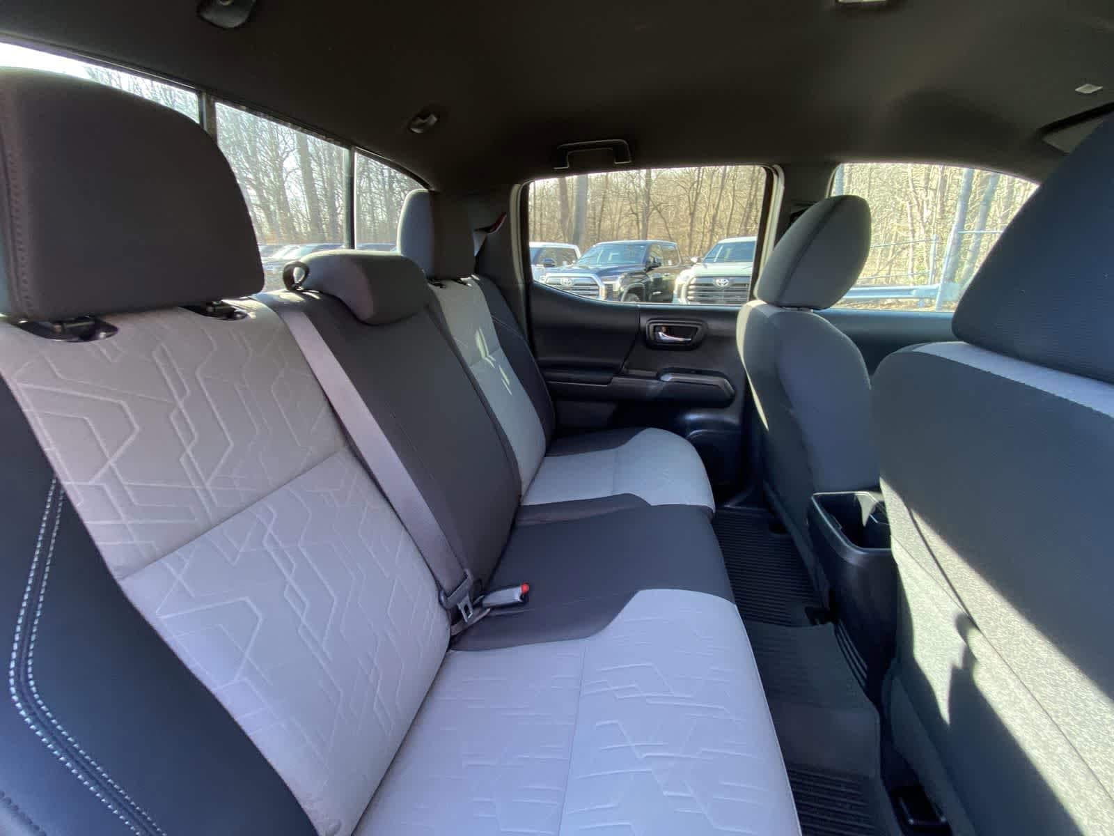 Thumbnail: 2022 Toyota Tacoma - 29