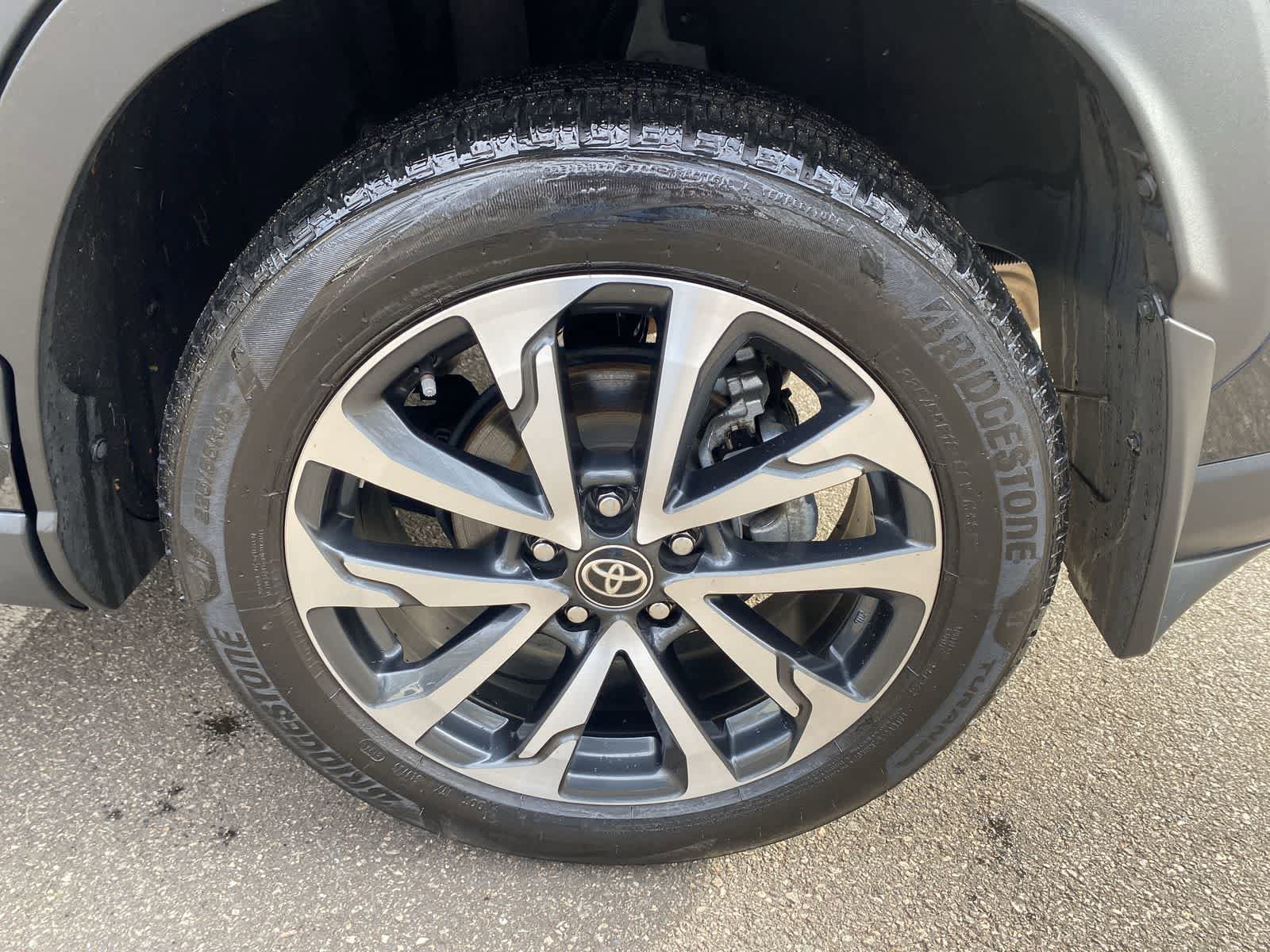 Thumbnail: 2024 Toyota Corolla Cross - 12