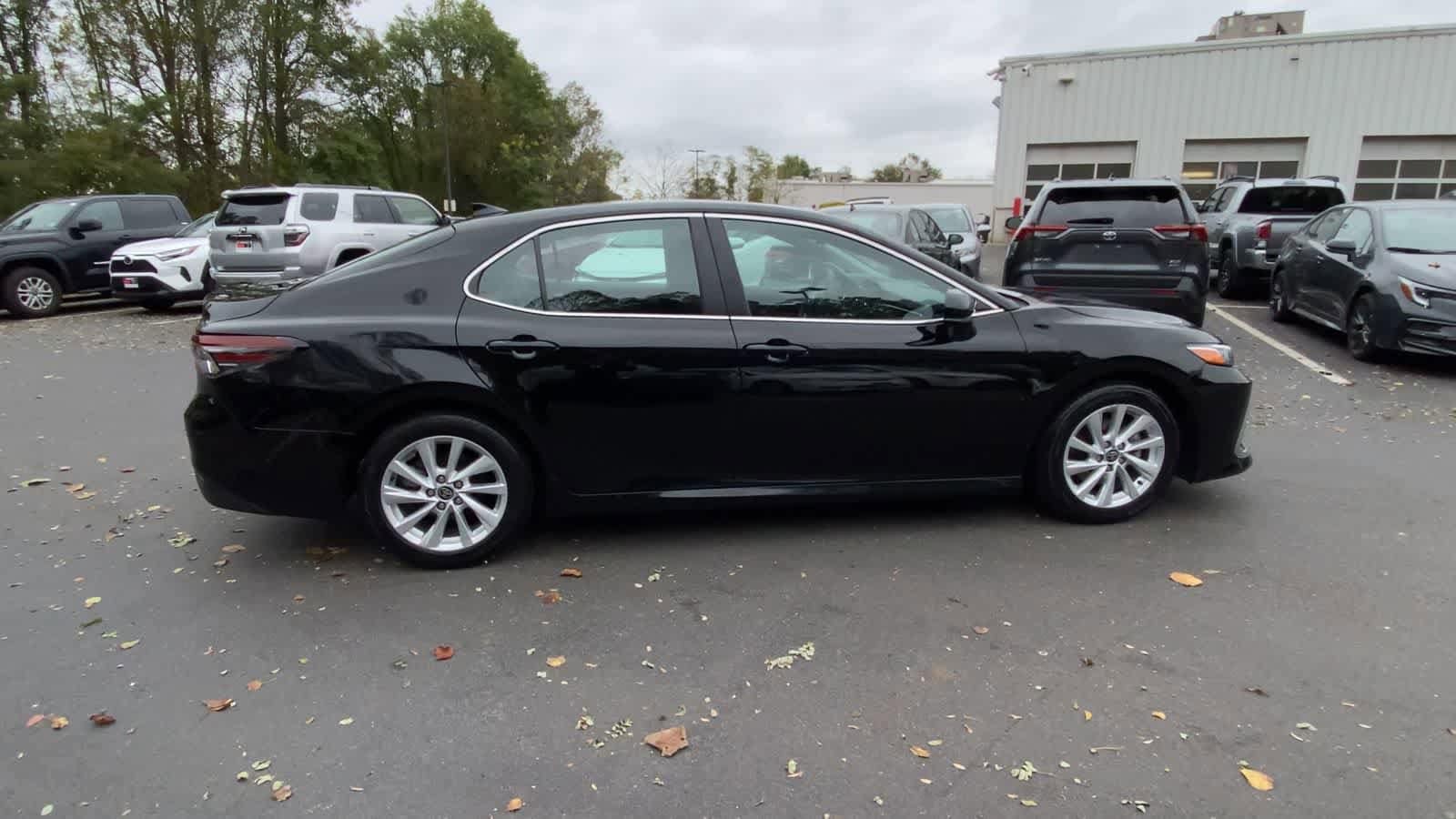 Thumbnail: 2024 Toyota Camry - 9