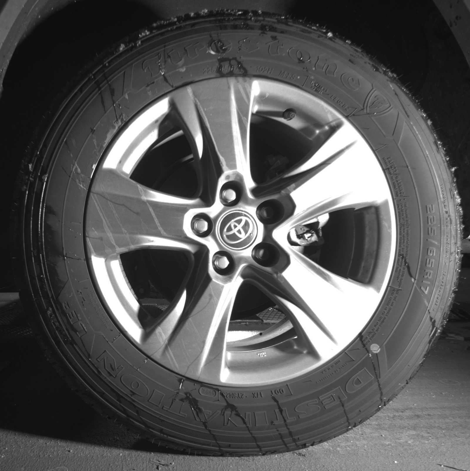 Thumbnail: 2024 Toyota RAV4 - 13