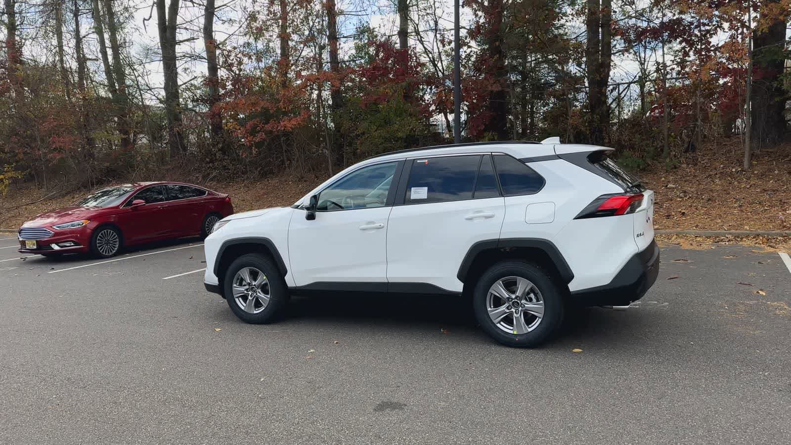 Thumbnail: 2025 Toyota RAV4 - 6