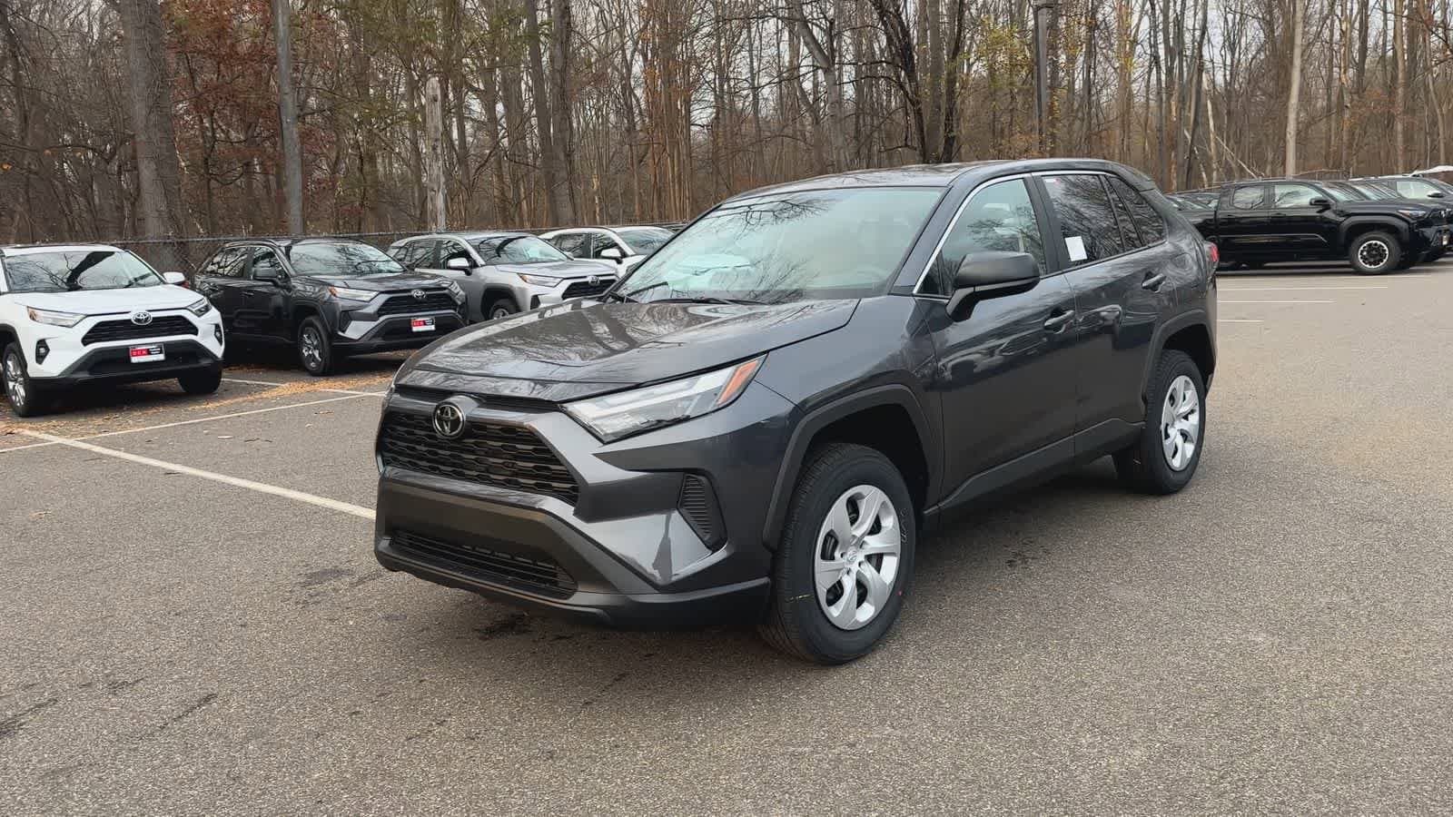 Thumbnail: 2025 Toyota RAV4 - 4