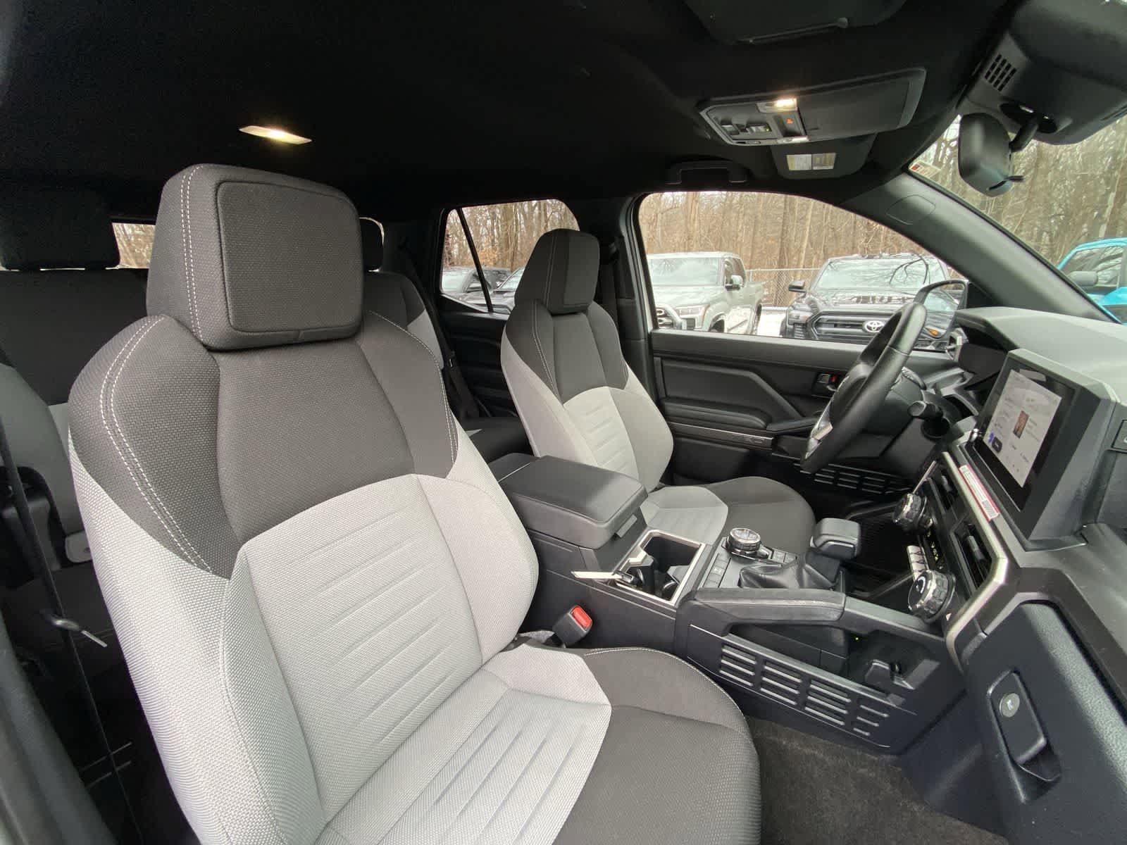 Thumbnail: 2025 Toyota 4Runner - 26