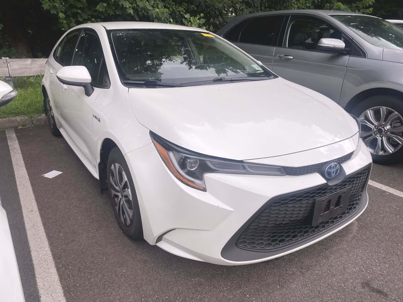 Thumbnail: 2021 Toyota Corolla - 3