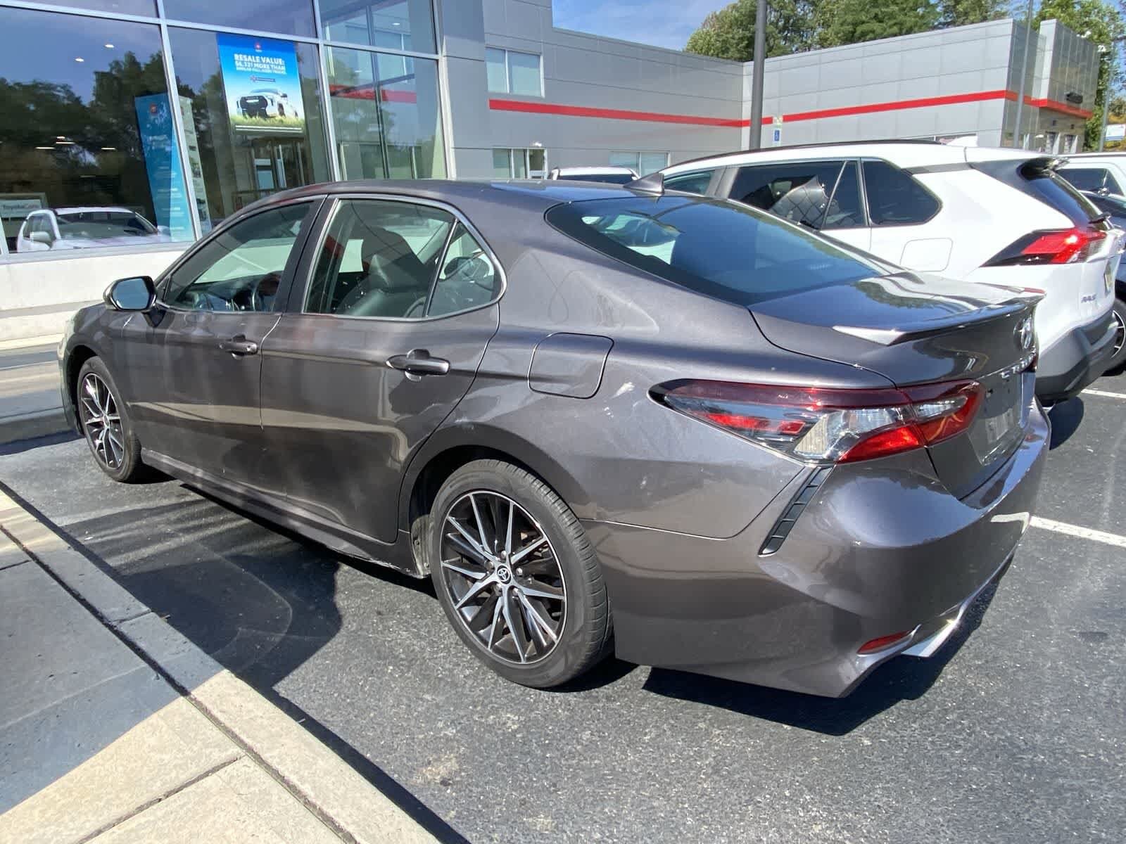 Thumbnail: 2023 Toyota Camry - 9