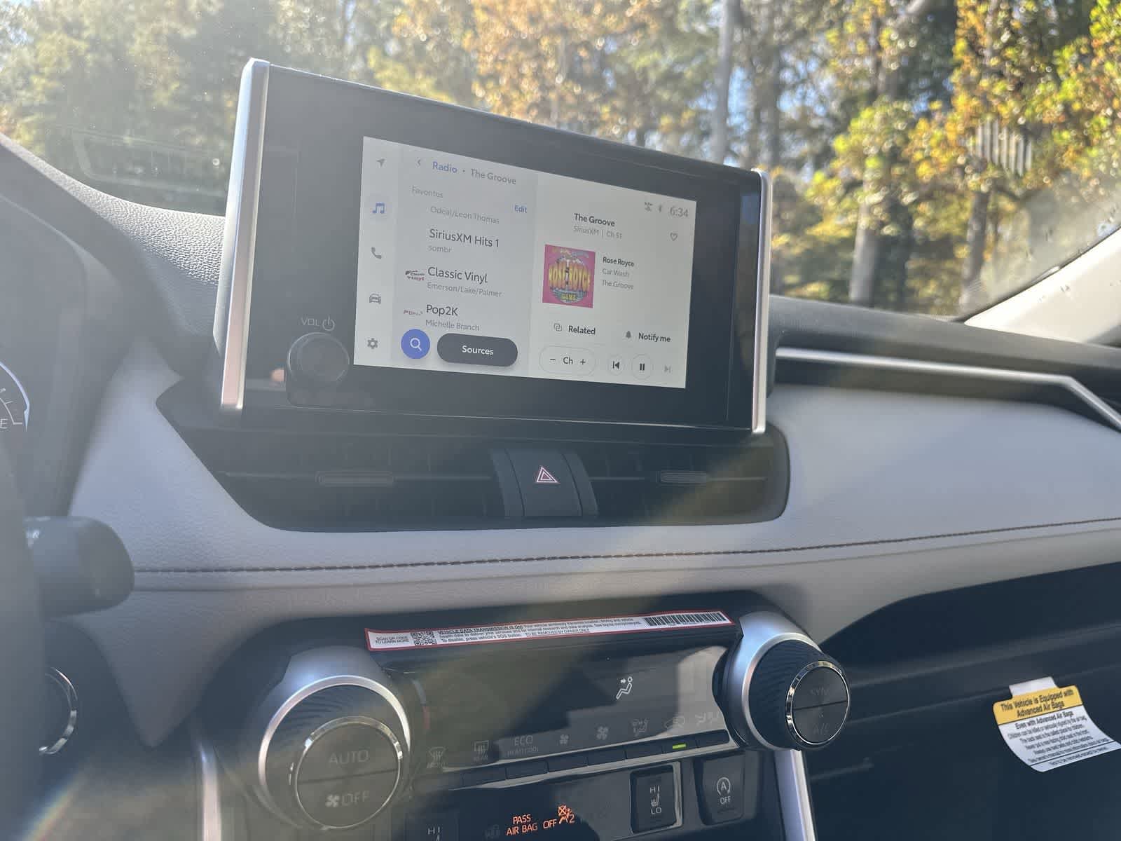 Thumbnail: 2025 Toyota RAV4 - 20