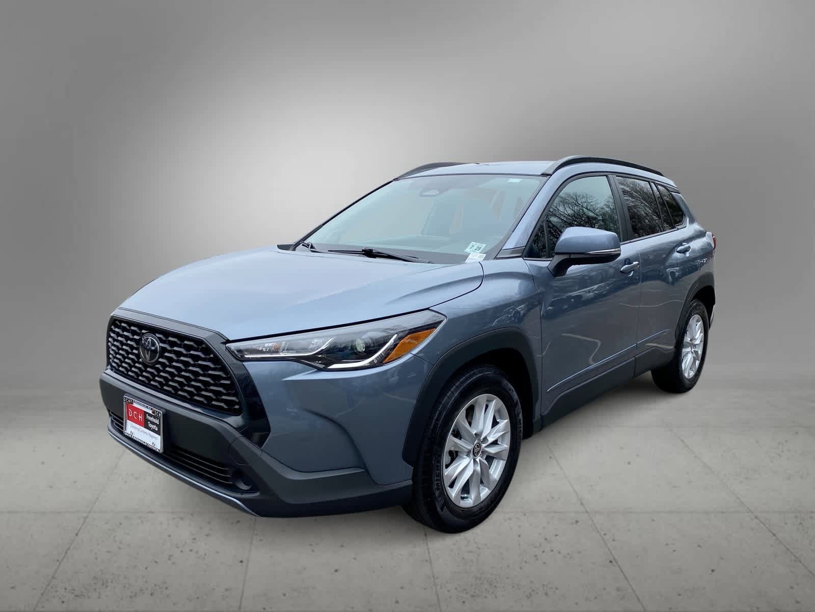 Thumbnail: 2024 Toyota Corolla Cross - 6