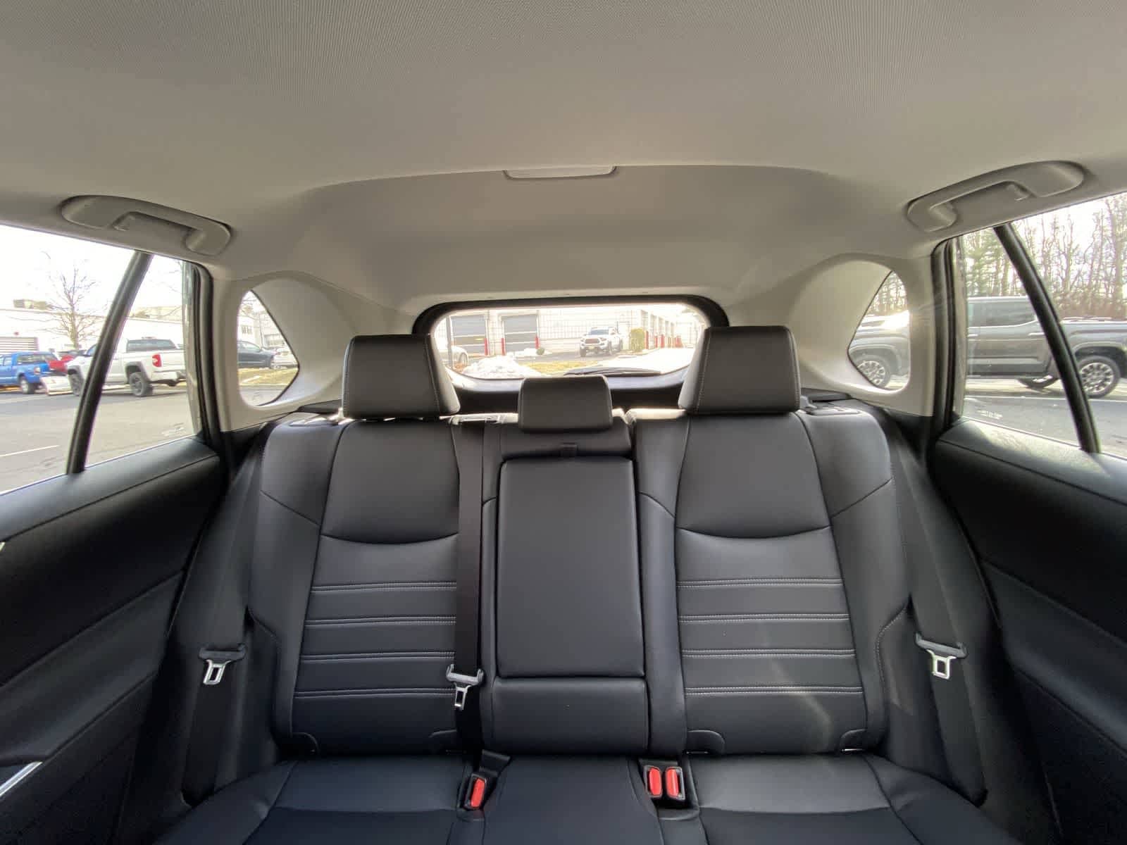 Thumbnail: 2025 Toyota RAV4 - 26