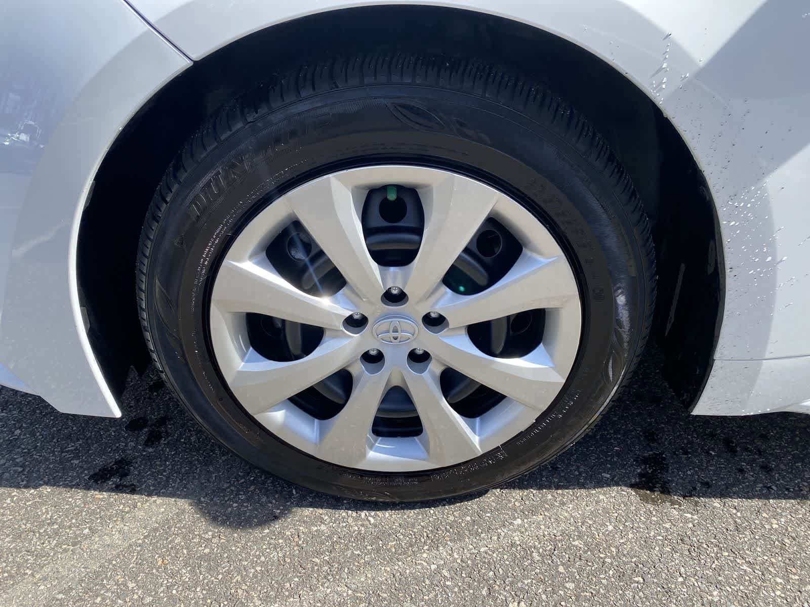 Thumbnail: 2025 Toyota Corolla - 14