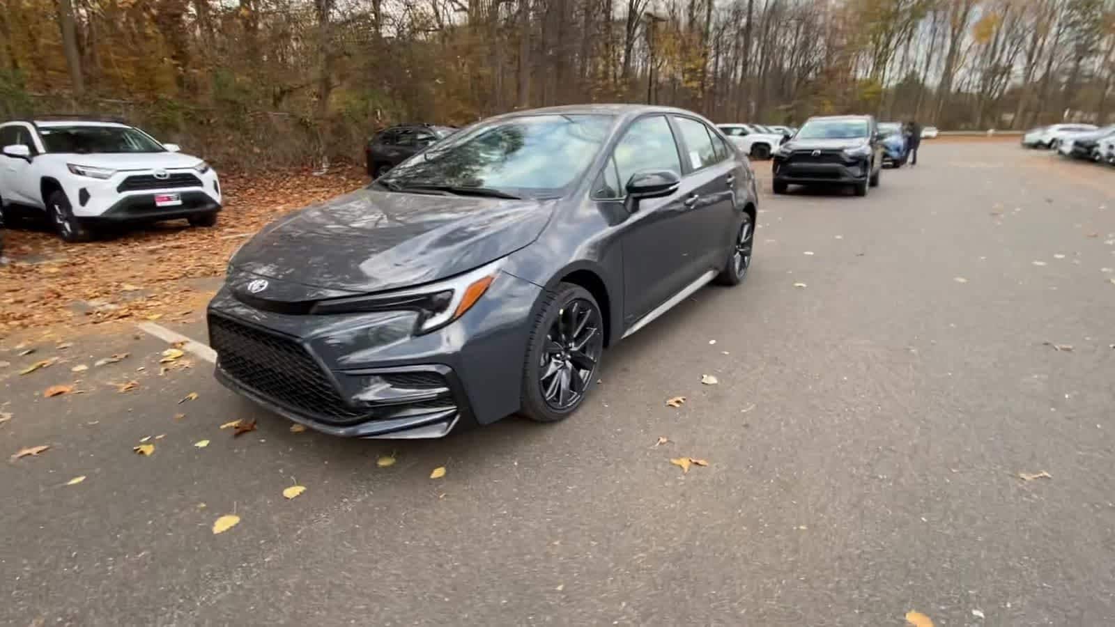 Thumbnail: 2024 Toyota Corolla - 4